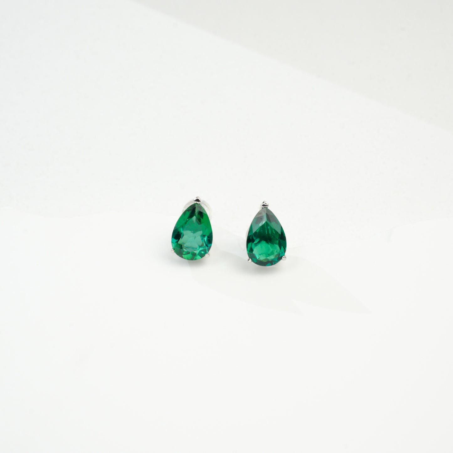 S925 Sterling Silver Lab Emerald Teardrop Earrings, Minimalist - Photo 3