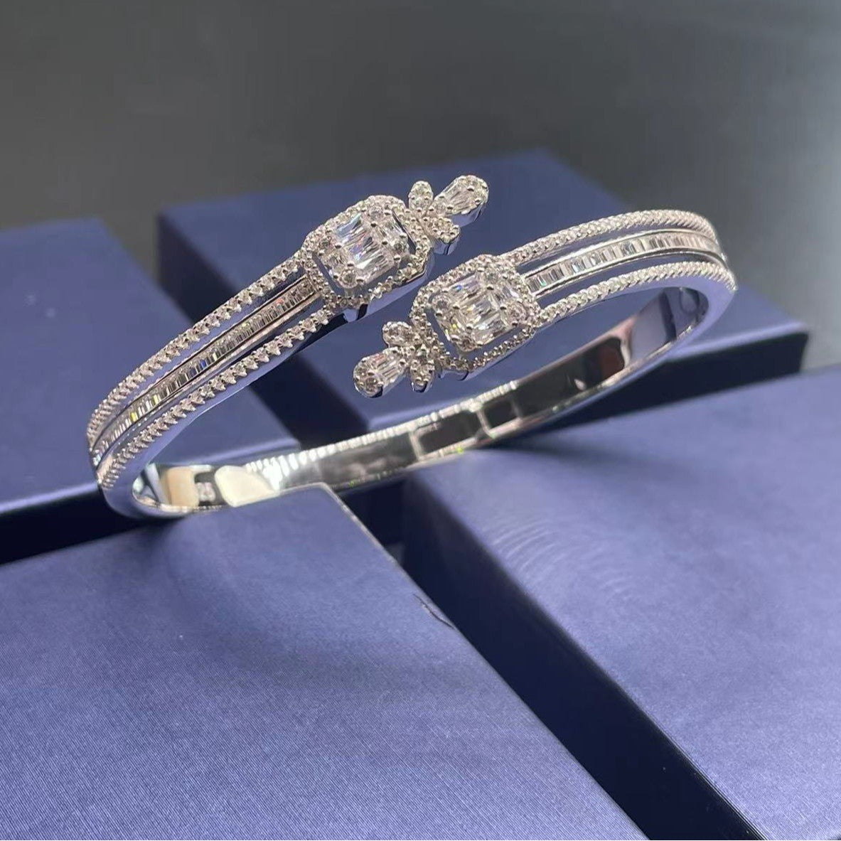 925 Sterling Silver Double-Ring Square Pave Bangle, Premium Delicate for Women - Photo 2