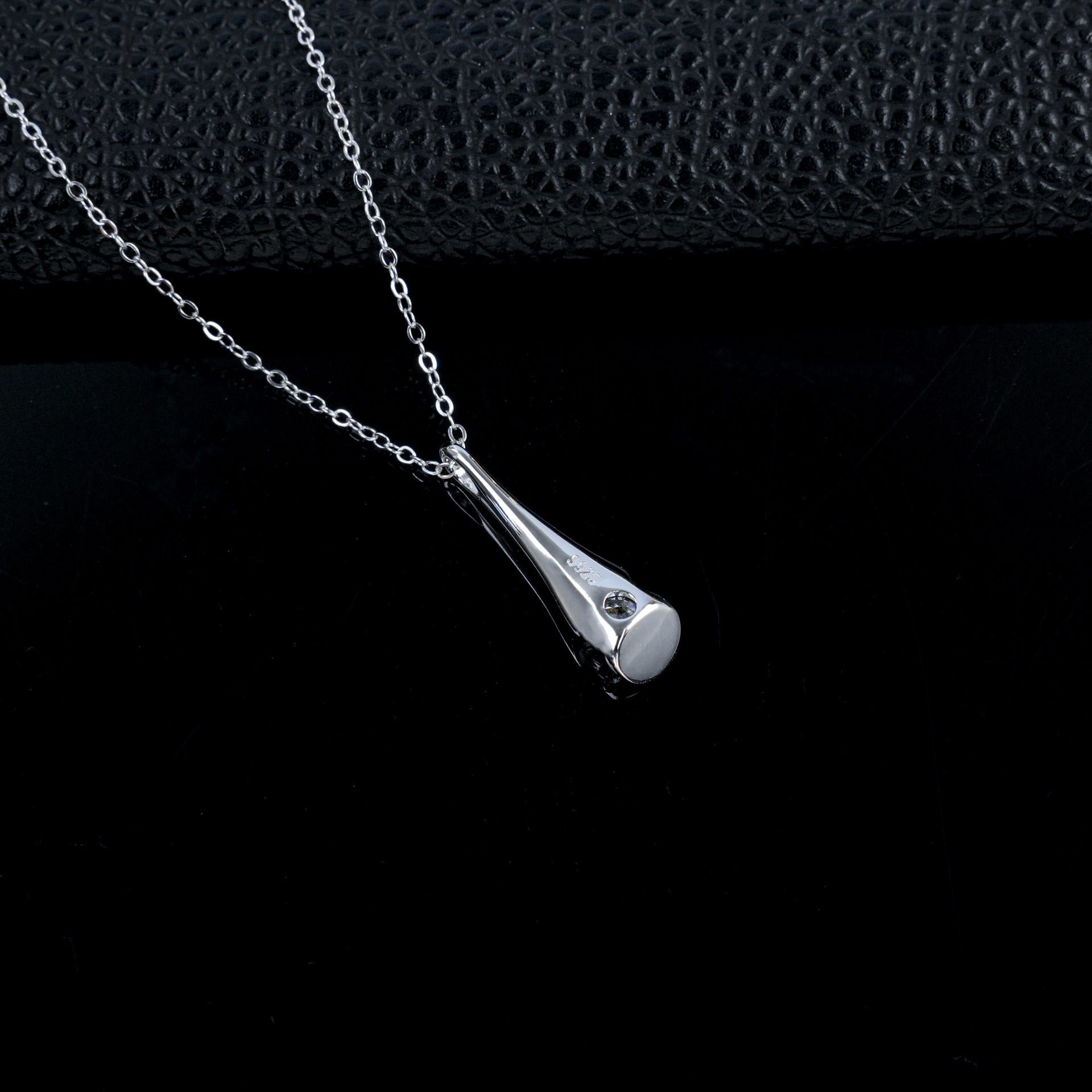 Simple Streamline Solitaire S925 Silver Arc Bezel Round Diamond Pendant, Simple Holiday Gift - Photo 4