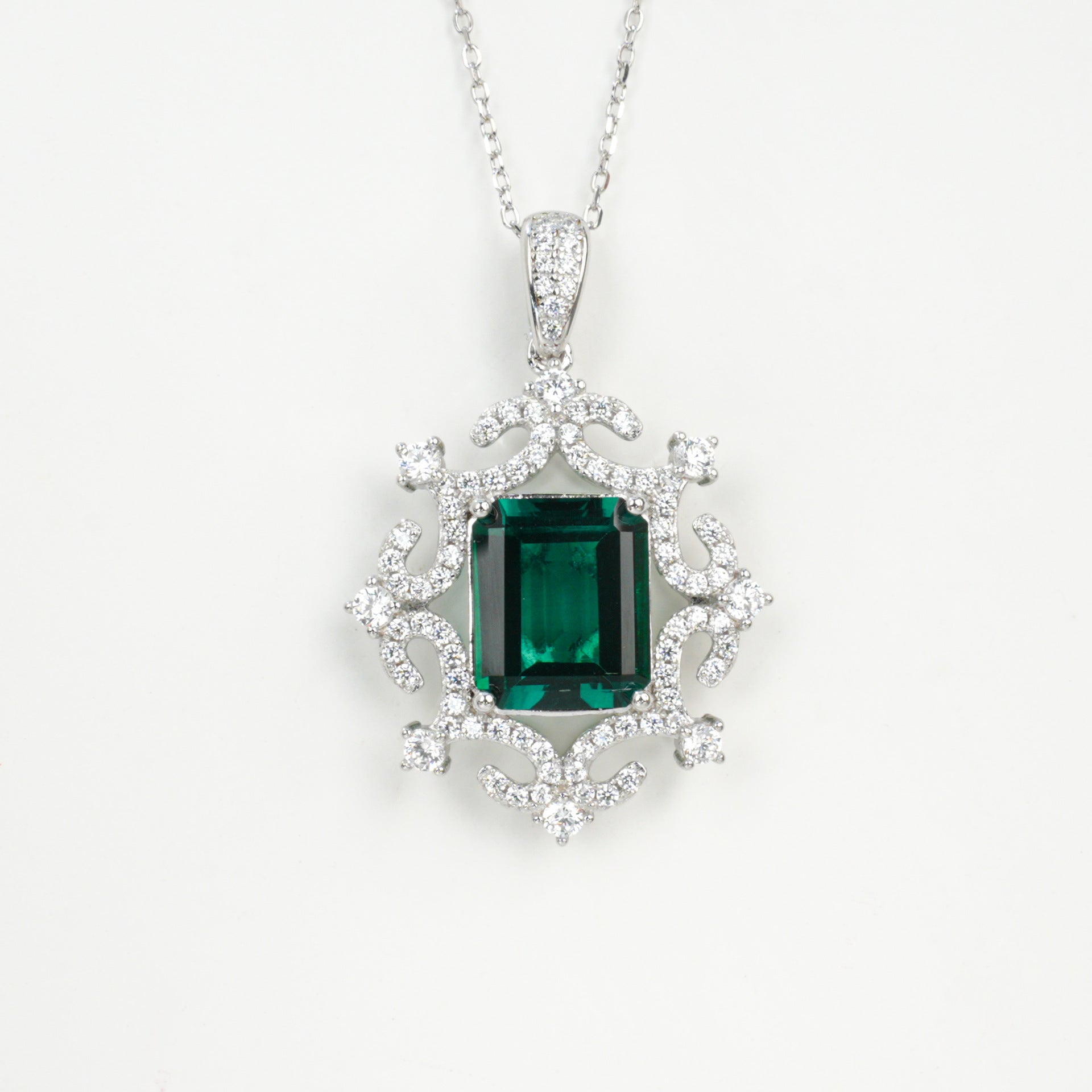 S925 Sterling Silver Lab Emerald Necklace, Diamond Choker Design - Photo 5