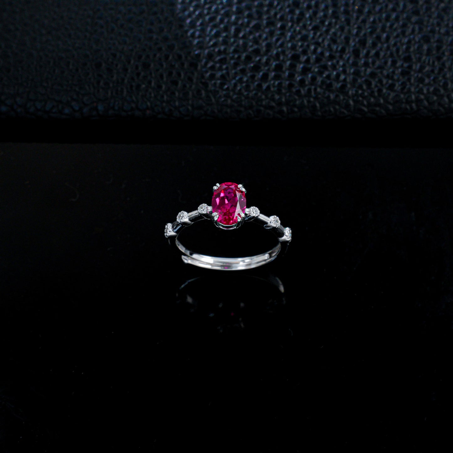 S925 Silver Oval Lab Rose Red Ruby Side Micro-Set Diamond, Versatile Women's Ring - Photo 3