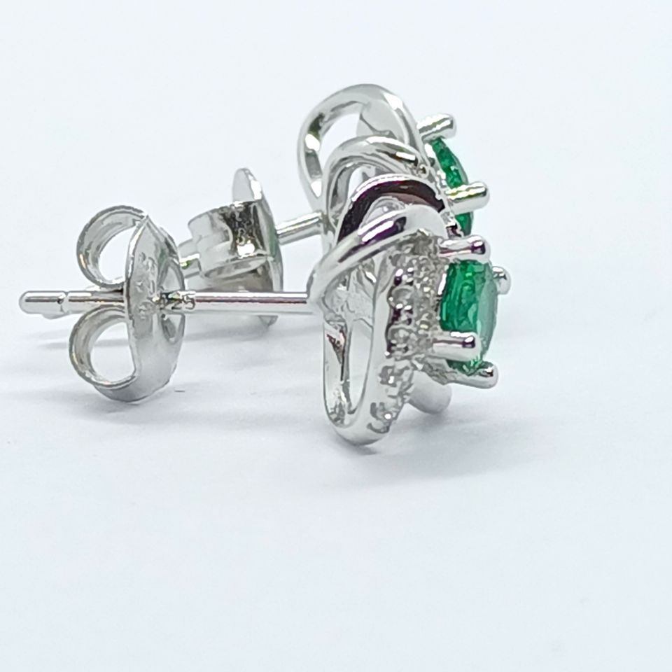 S925 Sterling Silver Lab Emerald Stud Earrings, Exquisite Premium Versatile - Photo 3