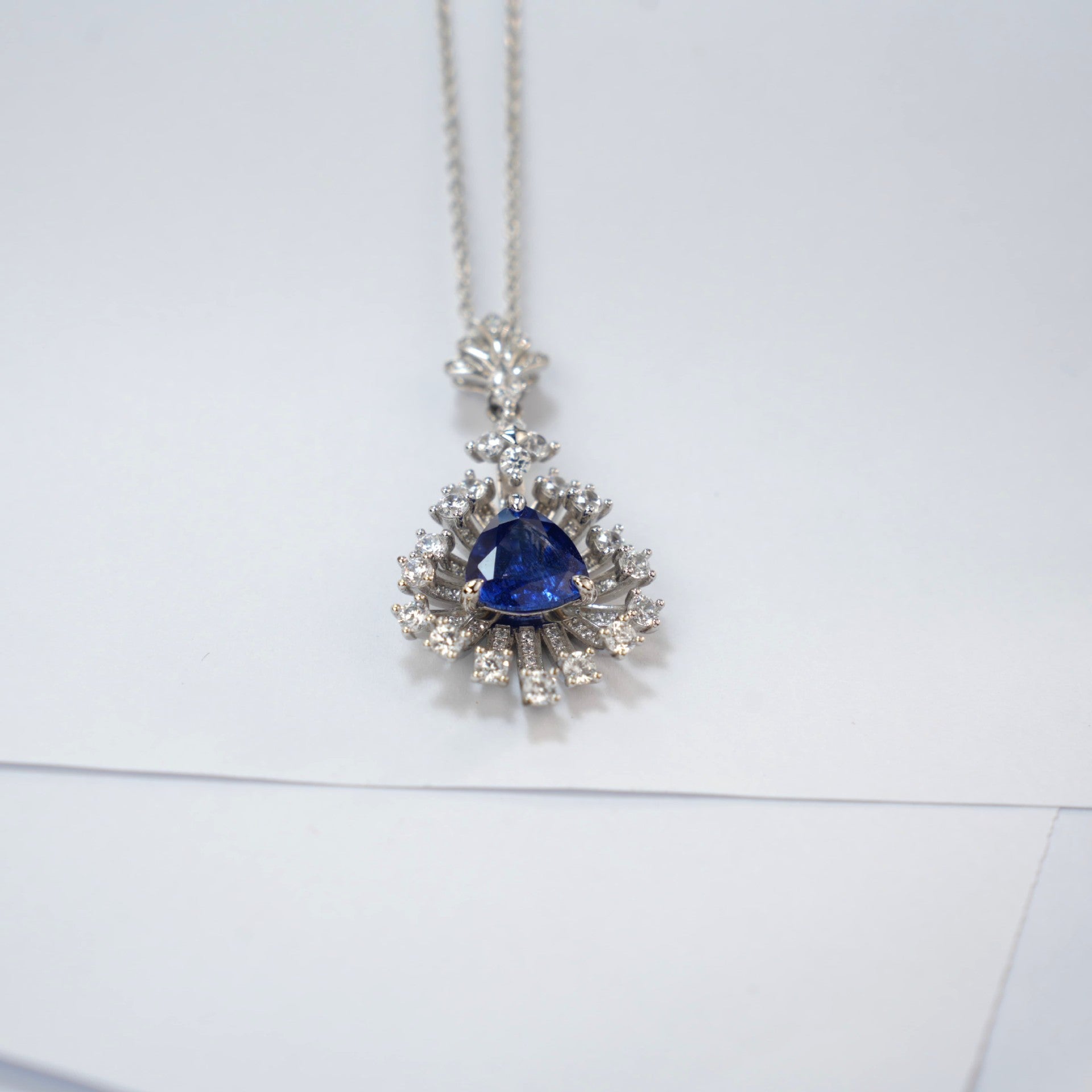 S925 Sterling Silver Triangle-Cut Sapphire Pendant Radiant Halo, Versatile Premium - Photo 3