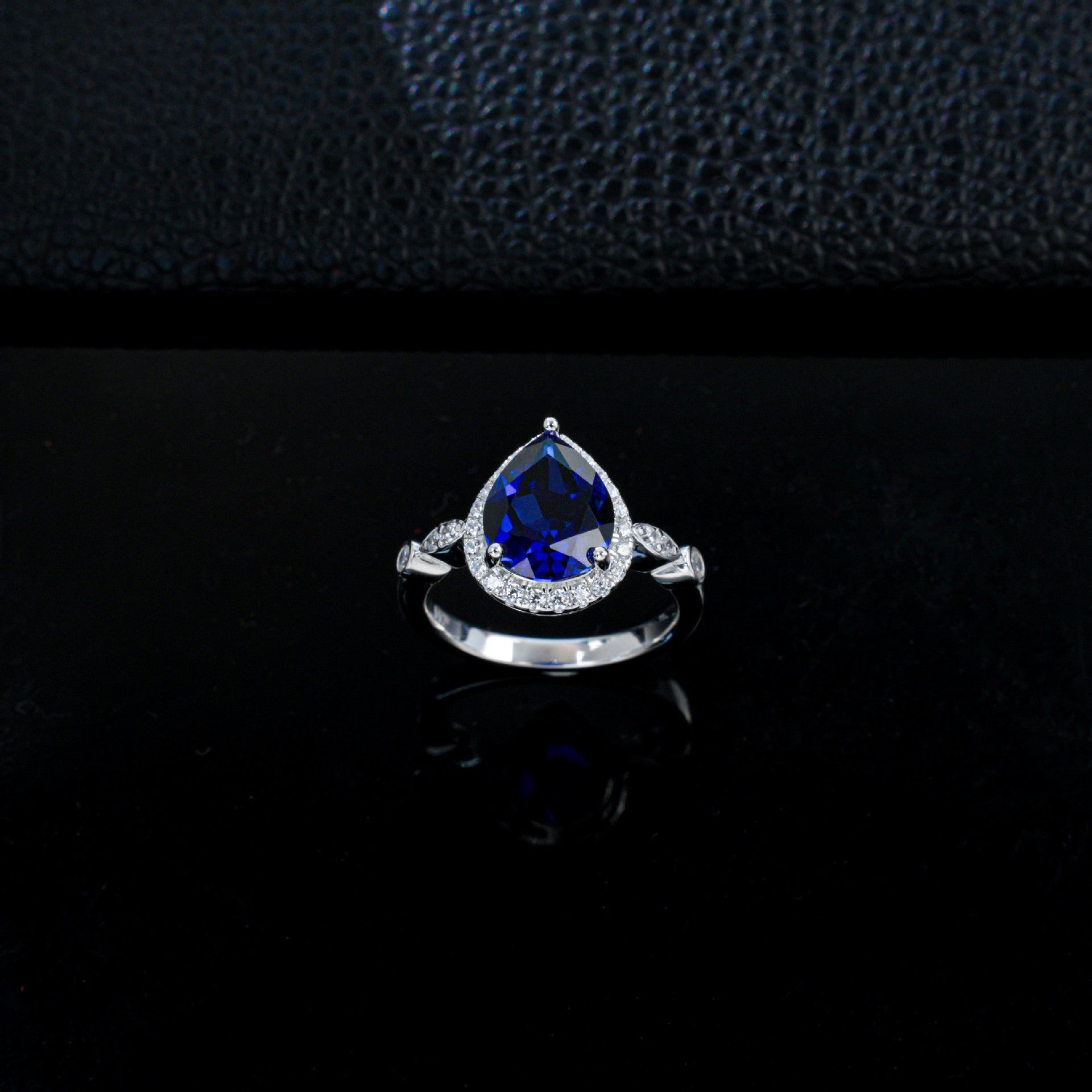 Teardrop Royal Blue Sapphire Ring 925 Silver Diamond Design, Premium Proposal Engagement - Photo 2