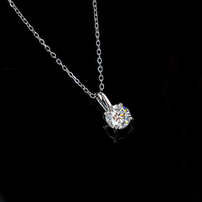 S925 Sterling Silver Lab Diamond Solitaire Four-Prong Bull-Head Choker Necklace, Versatile for Women - Photo 3