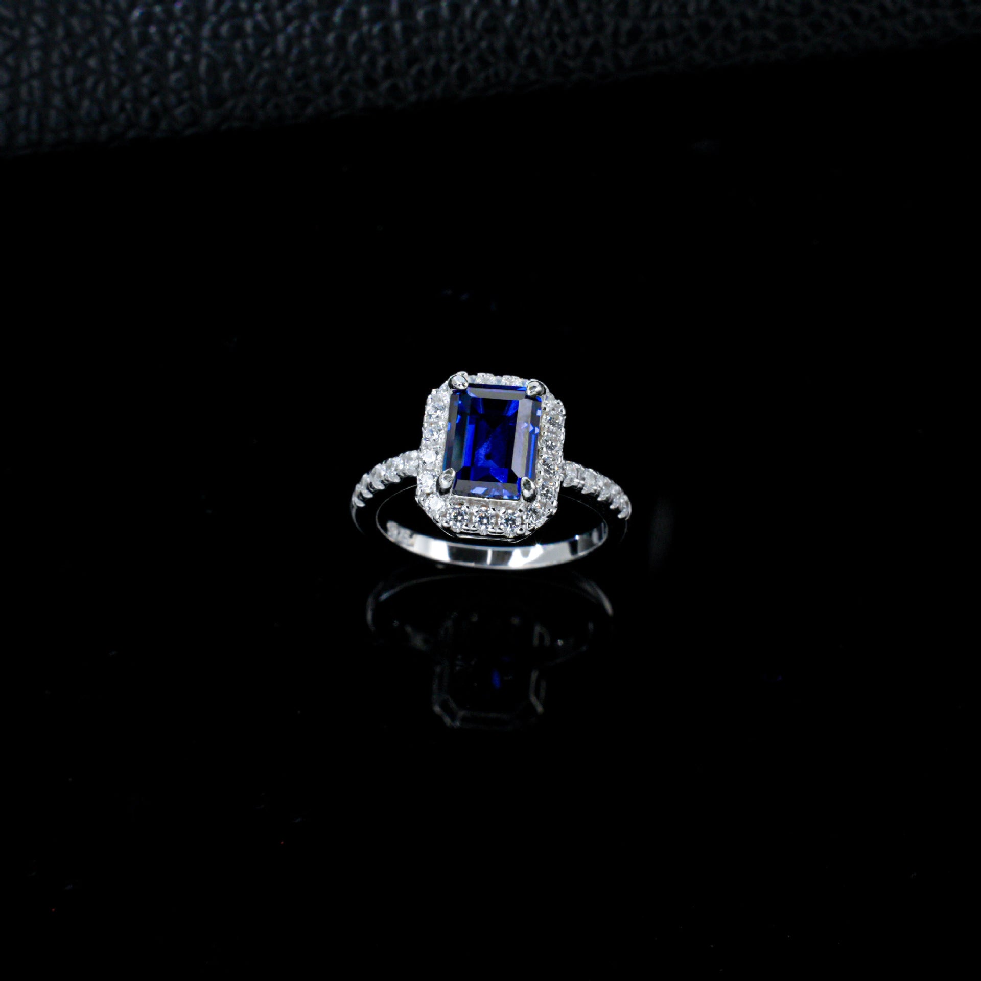 S925 Sterling Silver Lab Sapphire Ring, Vintage Elegant Versatile for Women - Photo 6