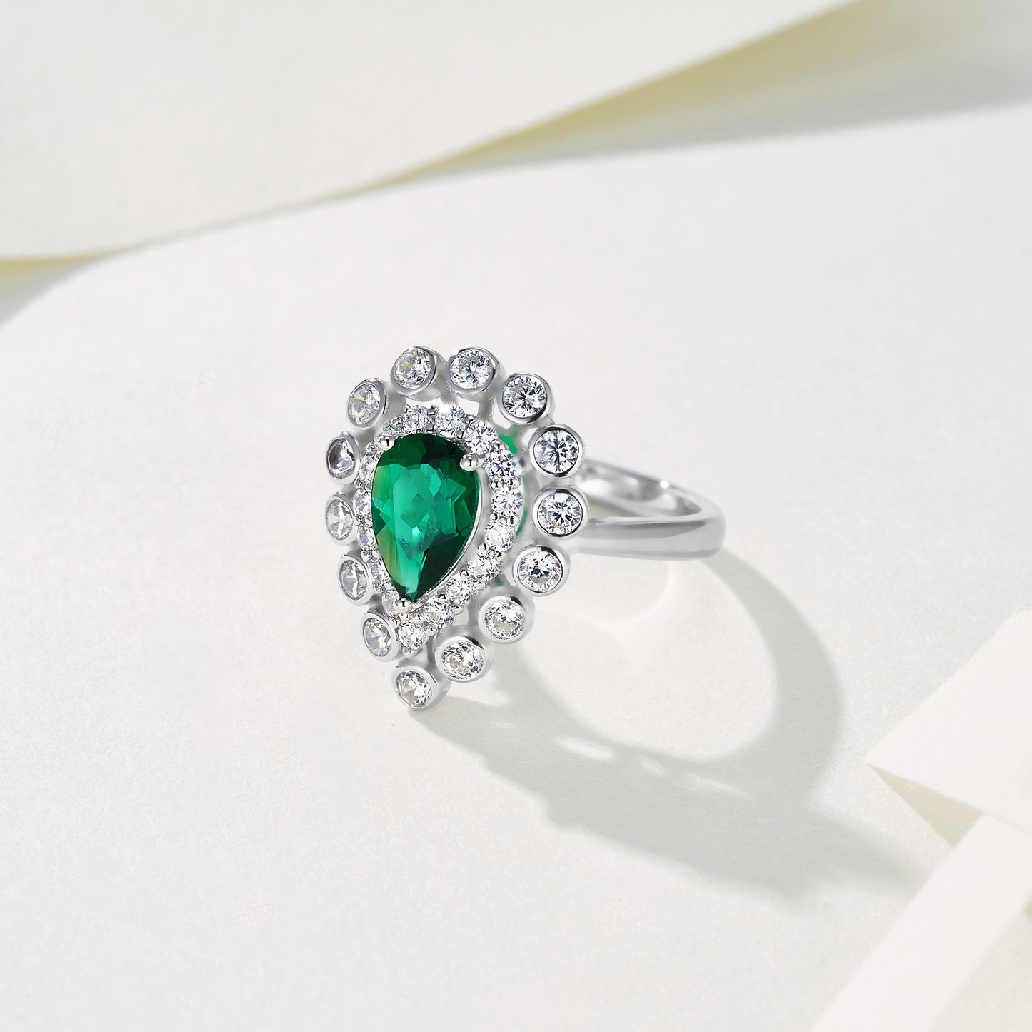 925 Sterling Silver Lab Emerald Teardrop Pear Ring, Vintage Palace for Women - Photo 3