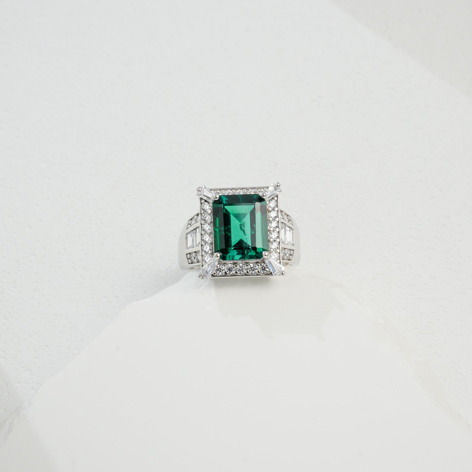 S925 Sterling Silver Lab Emerald Ring, Versatile Ring - Photo 2