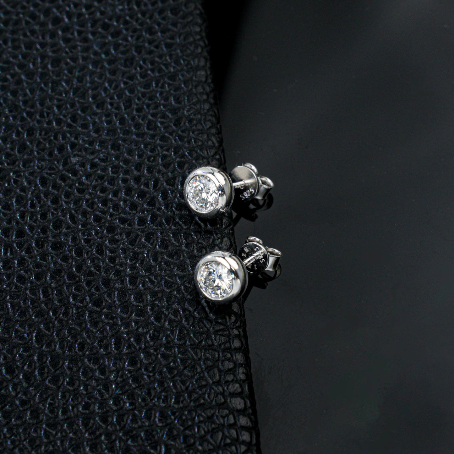 S925 Silver Lab Diamond Bubble Bezel Round Stud Earrings, Simple Natural Versatile - Photo 3