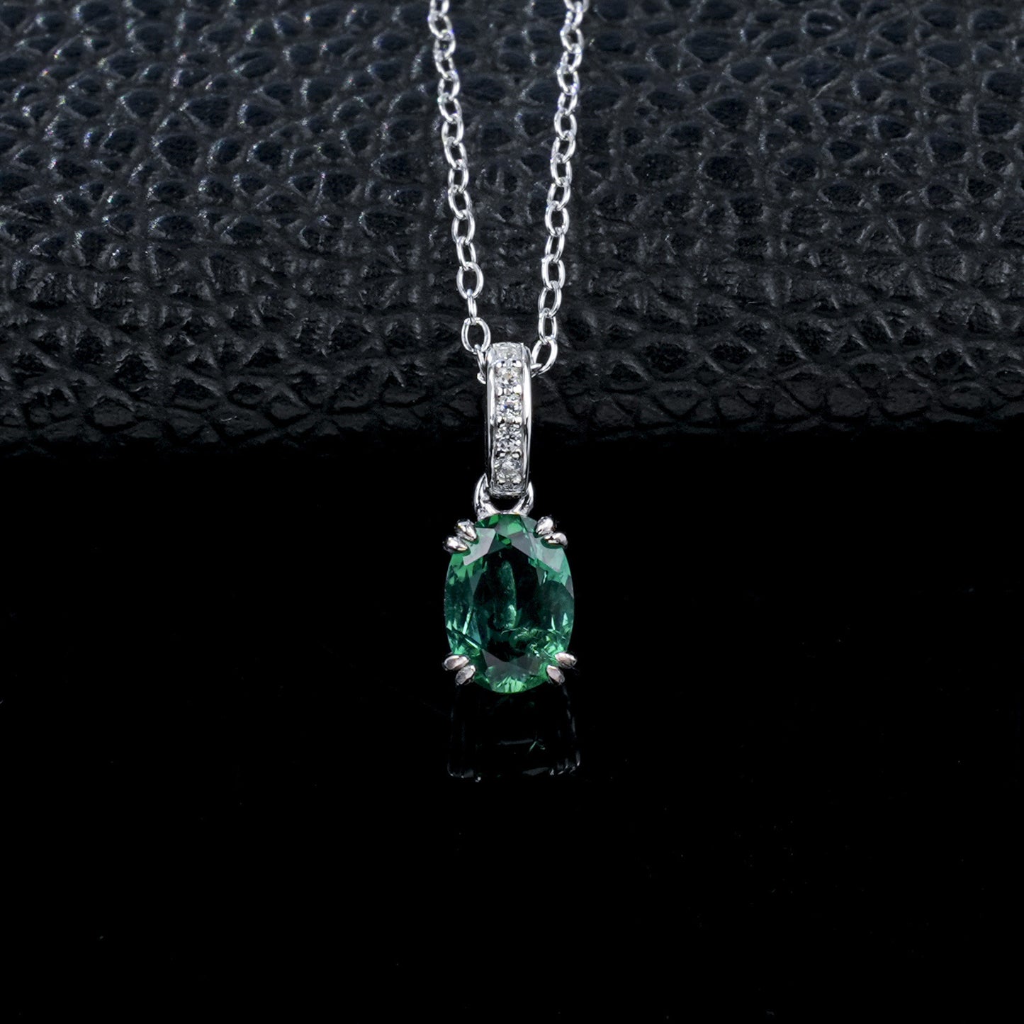 S925 Silver 4-Claw Oval Lab Emerald Pendant, Gift Bestie Birthday - Photo 2