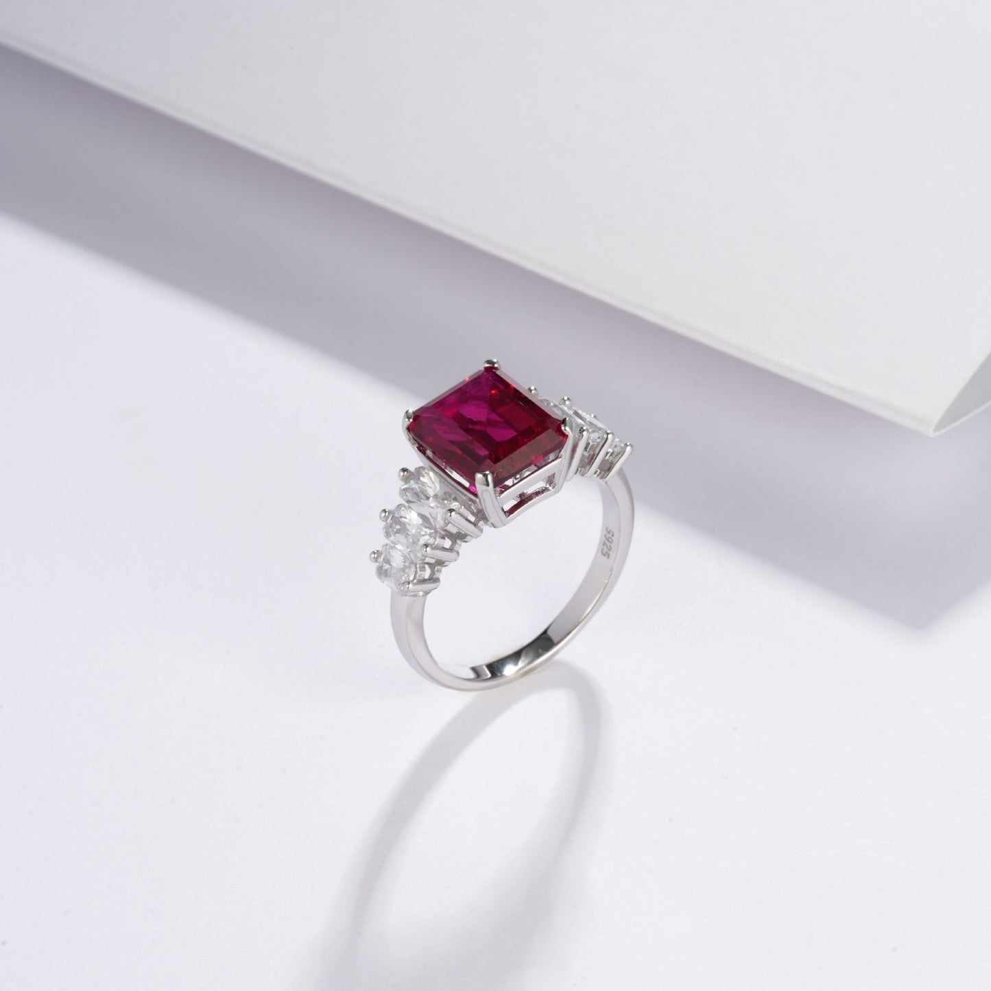 Bold Lab coloured Gemstone Ring S925 Silver, Lab Green Gemstone - Photo 1