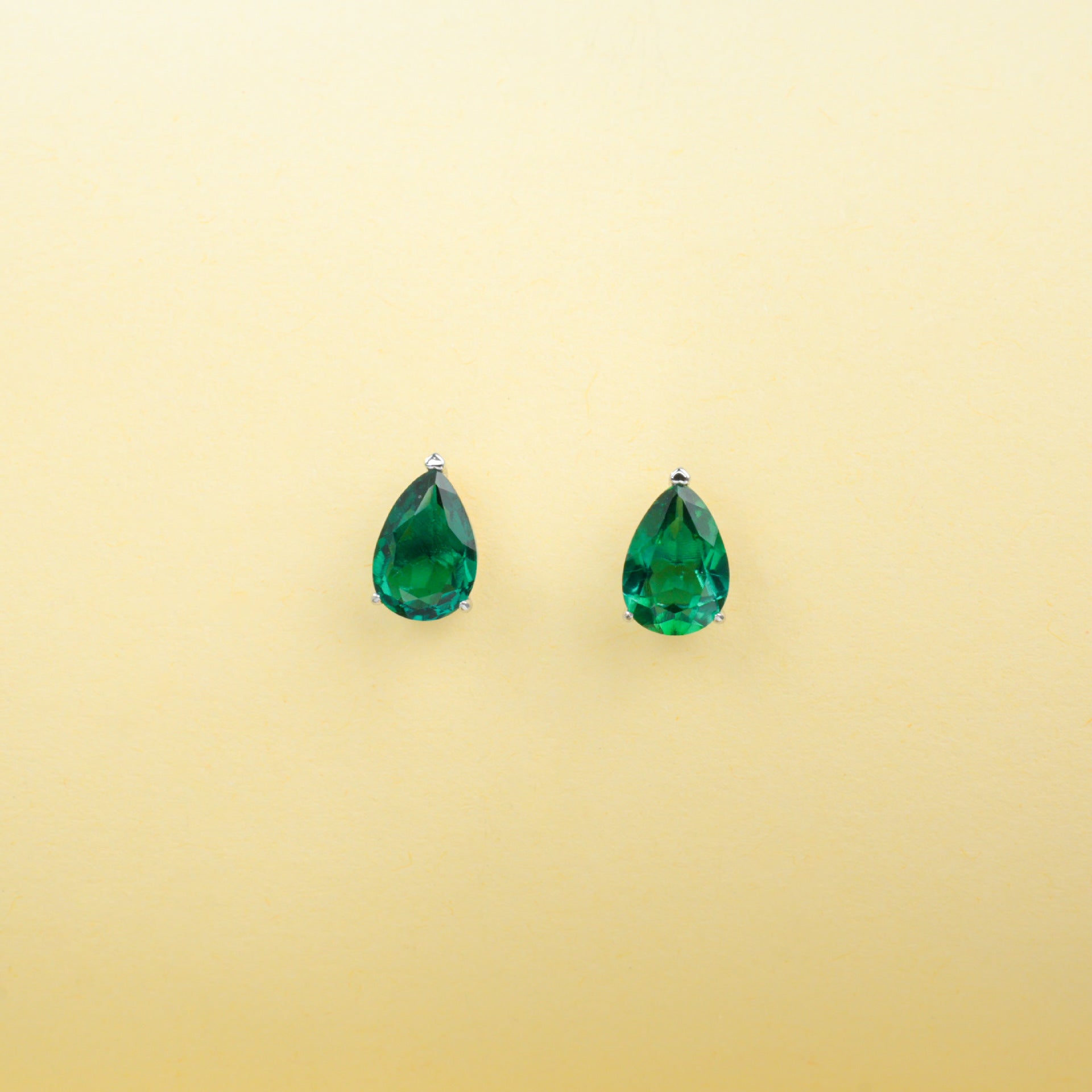 S925 Sterling Silver Lab Emerald Teardrop Earrings, Minimalist - Photo 6