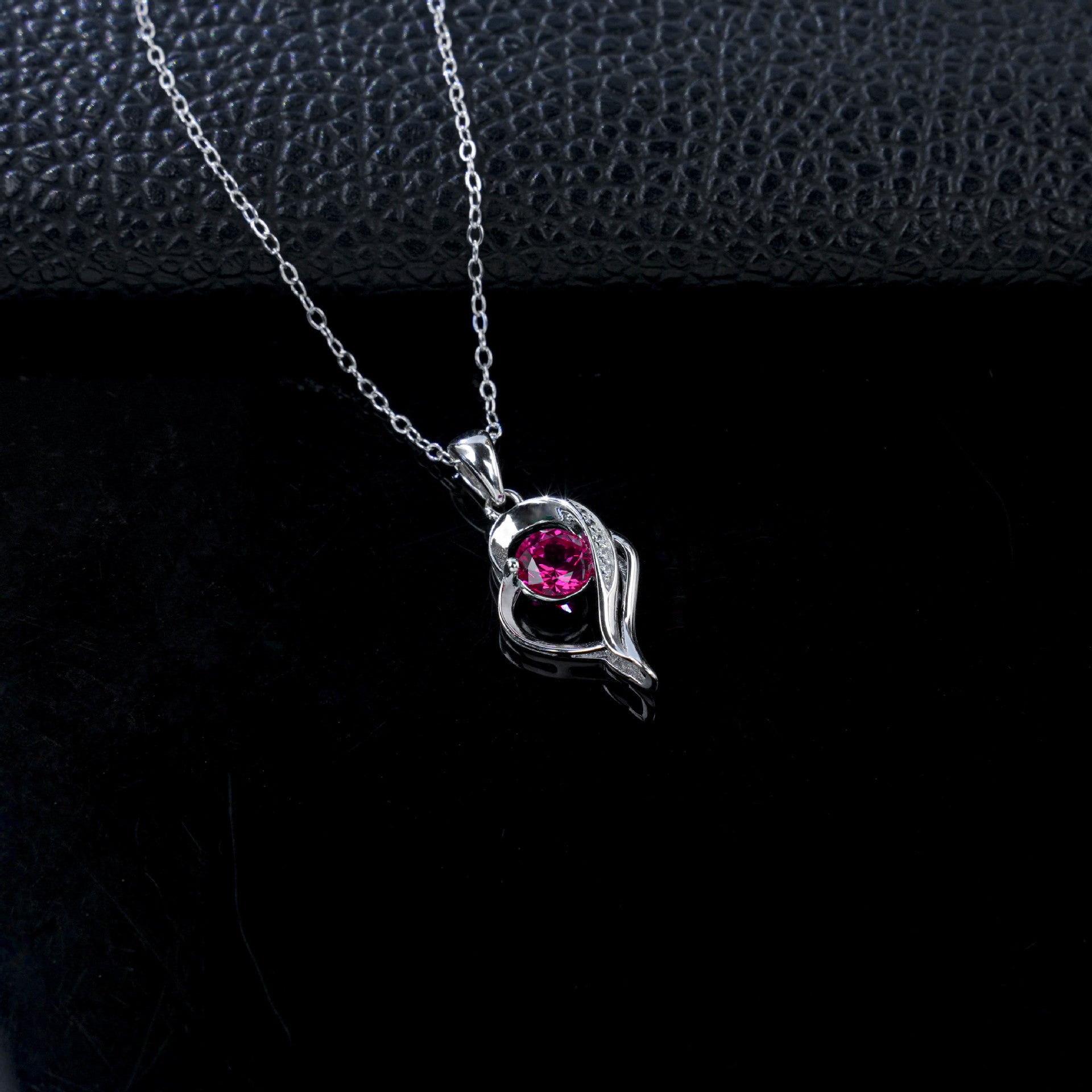 S925 Silver Gemstone Necklace Hollow Heart Diamond Choker, Romantic Gift - Photo 2