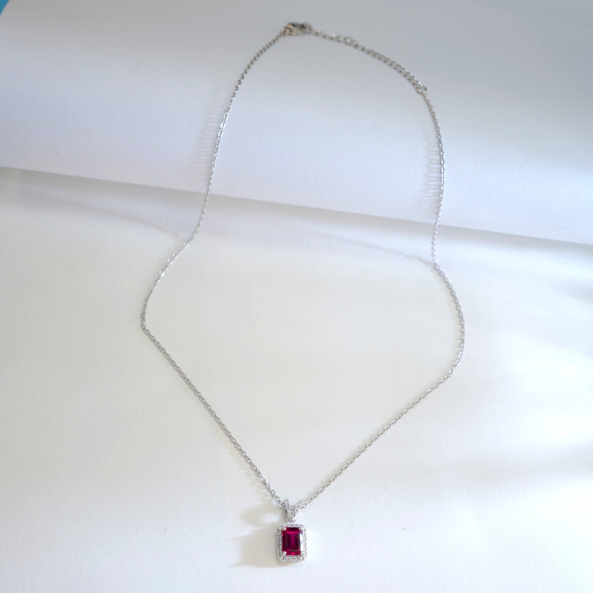 S925 Sterling Silver coloured Gemstone Pendant Necklace, Diamond Halo Versatile - Photo 4