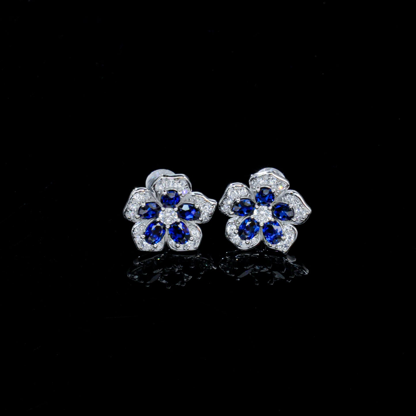 S925 Sterling Silver Stud Earrings for Women, High-Quality Designer - Photo 3