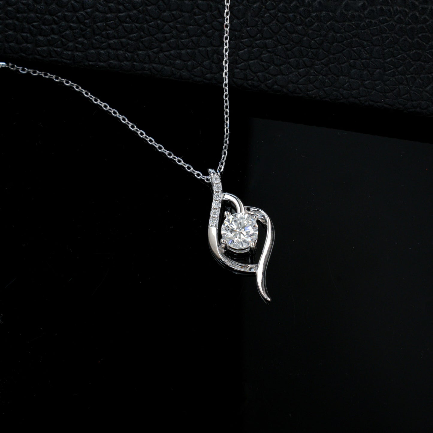 S925 Silver Curve Wrap Centre Pendant Necklace, Simple Birthday Gift - Photo 4