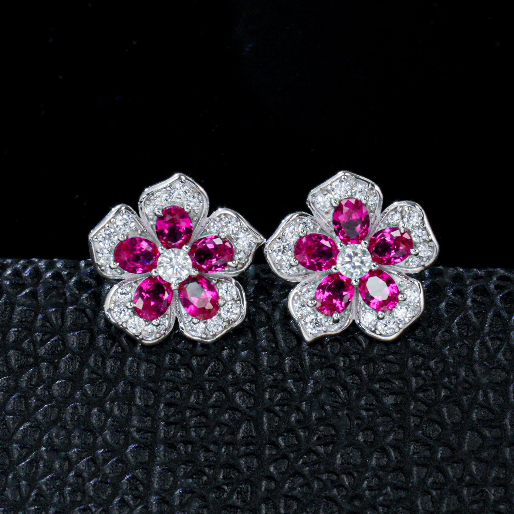 S925 Silver Lab Ruby Flower Stud Earrings, Luxurious Full Diamond - Photo 2
