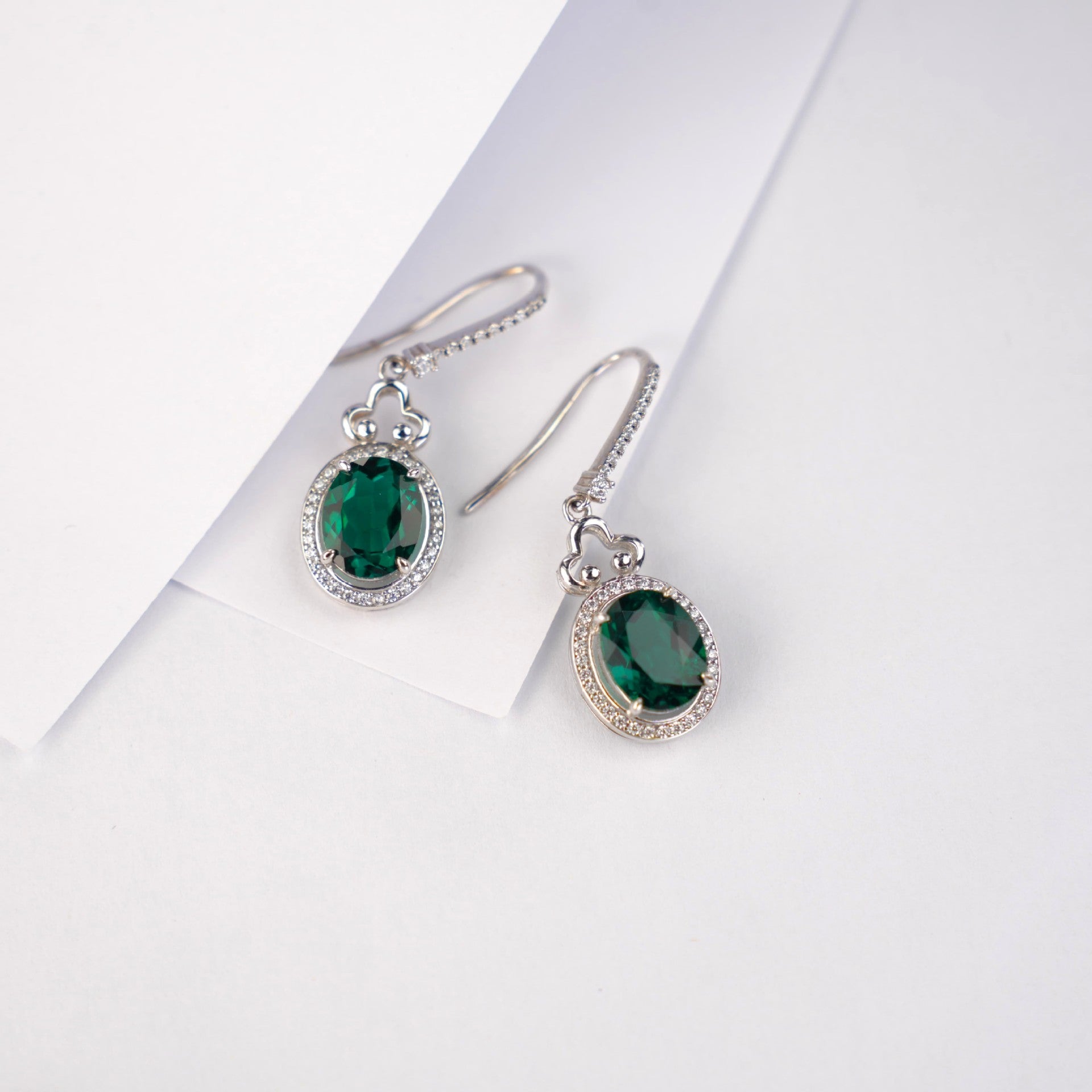 S925 Sterling Silver Lab Emerald Round Earrings, Gown Versatile - Photo 4