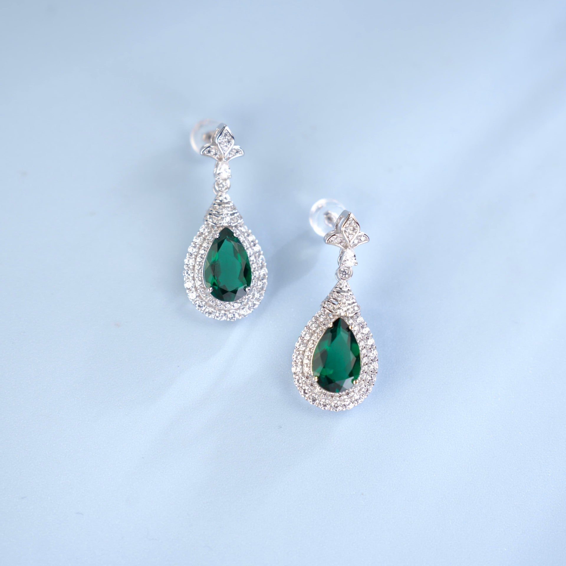 S925 Sterling Silver Lab Emerald Stud Earrings, Teardrop Sparkling Diamond - Photo 3