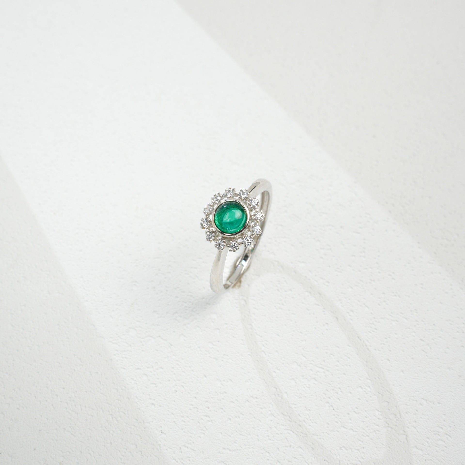 Sterling Silver Lab Emerald Ring, Versatile Design - Photo 3