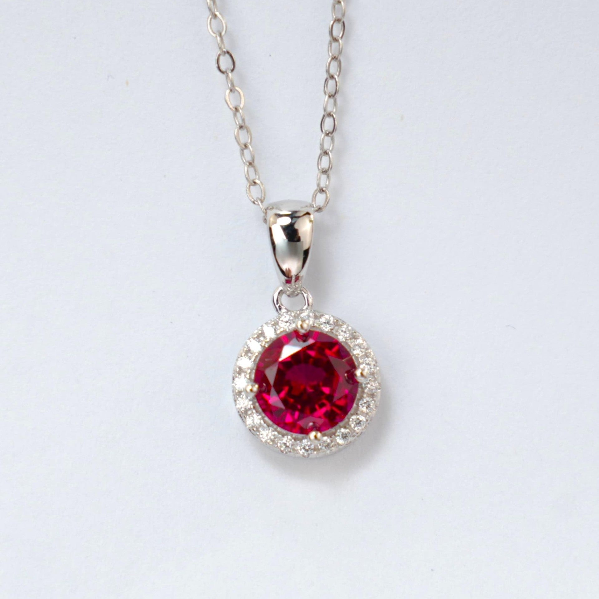 S925 Sterling Silver Lab Pigeon Blood Ruby Round Claw Pendant Choker, Delicate Elegant for Women - Photo 2