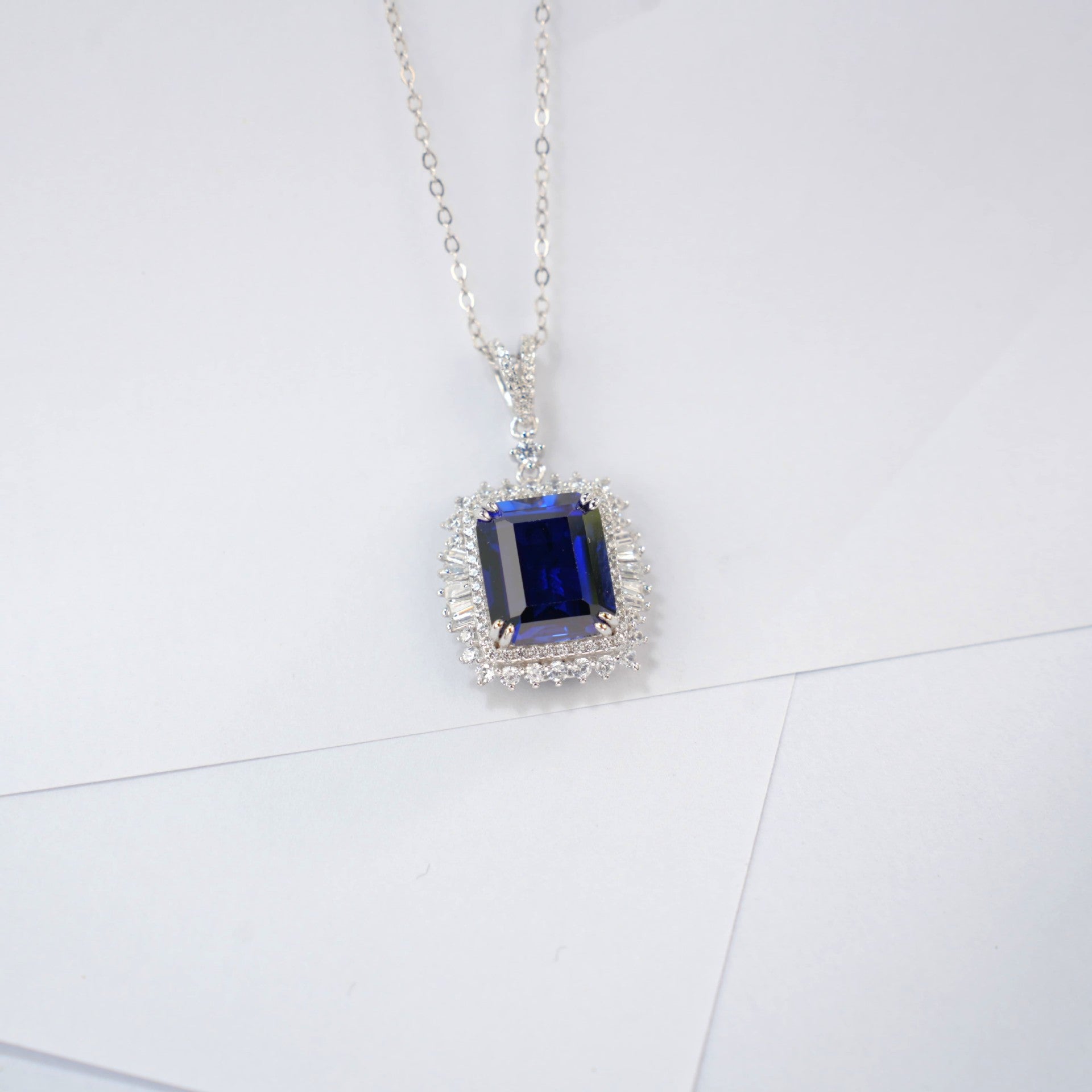 S925 Sterling Silver Lab Royal Blue Square Gemstone Pendant Choker, Premium - Photo 5