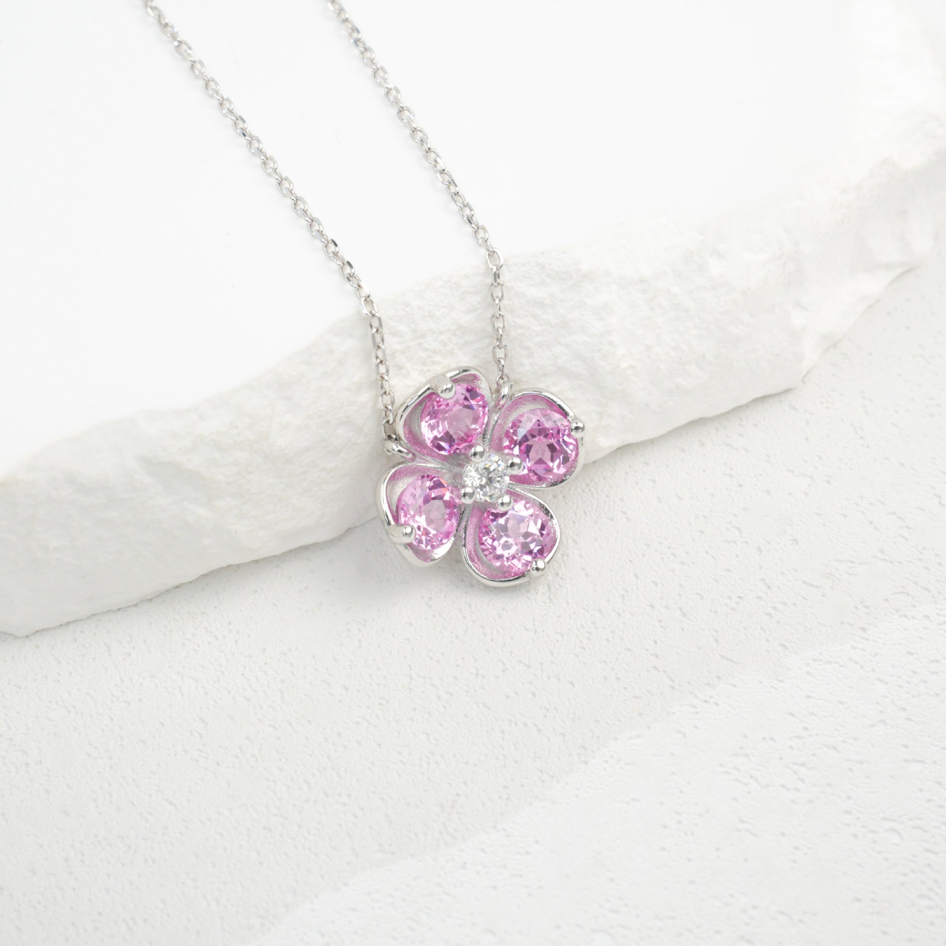 Fresh Four-Leaf Clover Padparadscha Pink Sapphire Pendant Necklace, Girly Valentines Birthday - Photo 2