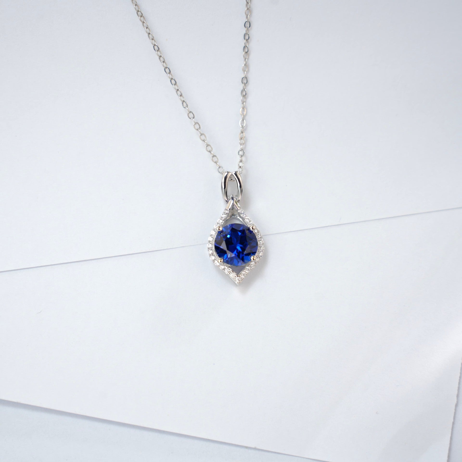 S925 Sterling Silver Lab Sapphire Teardrop Choker - Photo 3