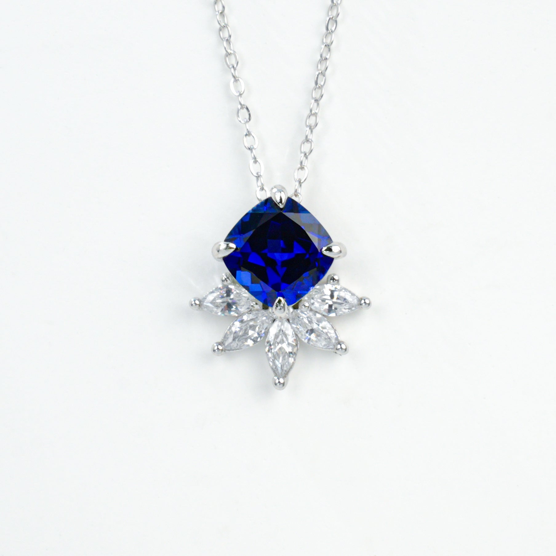 S925 Sterling Silver Royal Blue Sapphire Flower Necklace, Premium Ladies Versatile - Photo 5