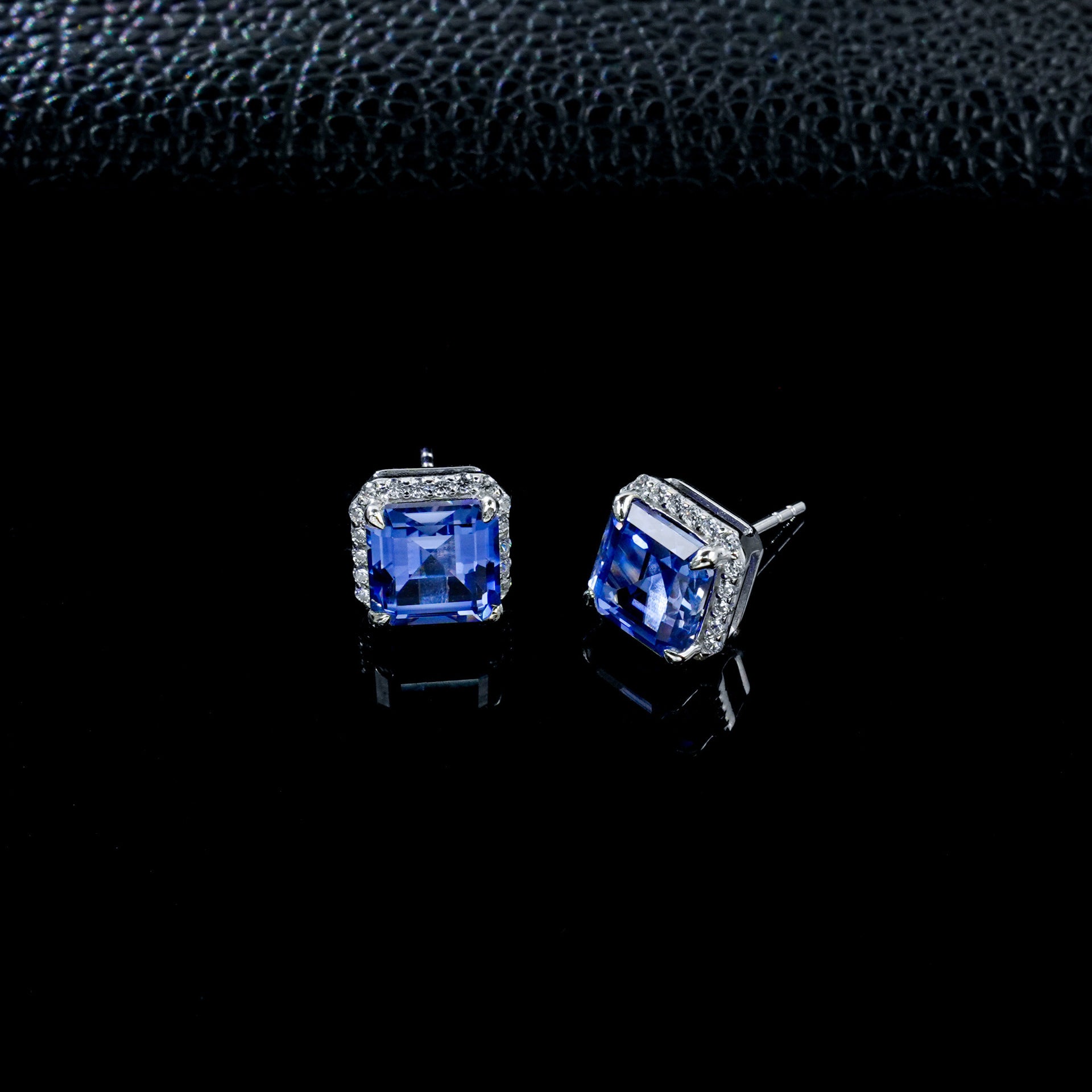 Lab Sapphire Stud Earrings S925 Silver Square 4-Claw Frame, Gemstone - Photo 3