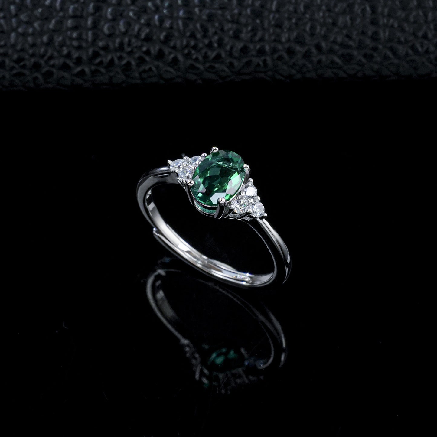 S925 Silver 4-Claw Lab Emerald Ring with Side Teardrop Diamond, Matching Silver Ring - Photo 2