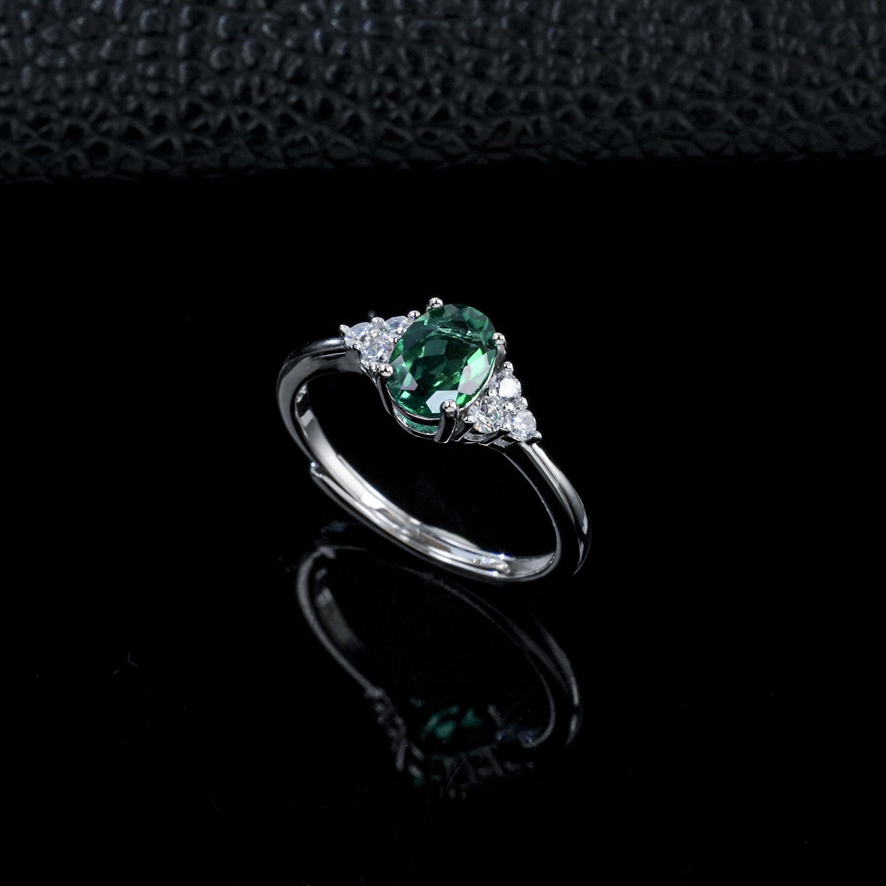 S925 Silver 4-Claw Lab Emerald Ring with Side Teardrop Diamond, Matching Silver Ring - Photo 2