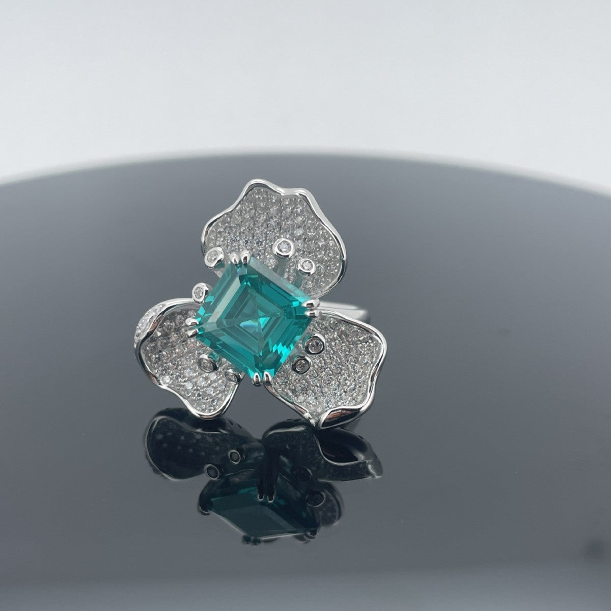 S925 Sterling Silver Paraiba Sapphire Flower Ring, Designer Versatile - Photo 2