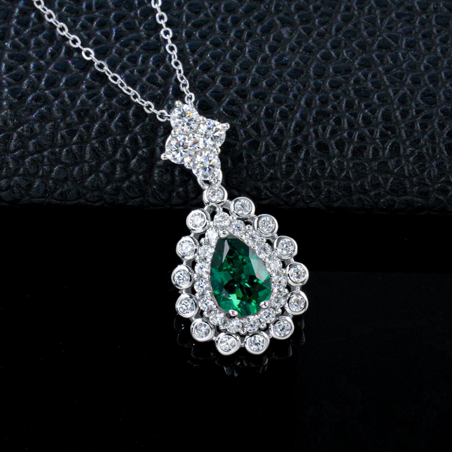 S925 Silver Teardrop Lab Emerald Double-Layer Halo Pendant Necklace, Palace Evening - Photo 2