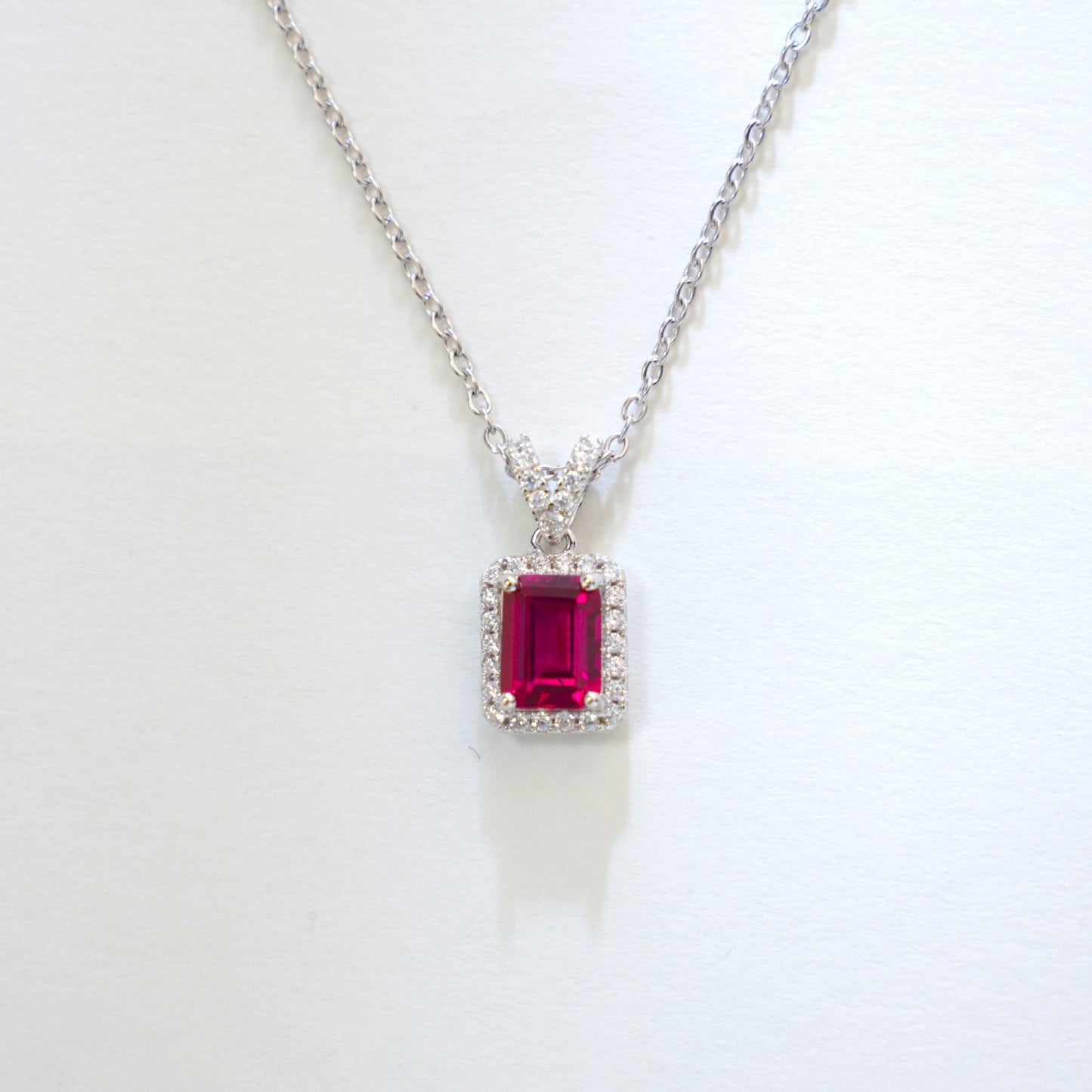 S925 Sterling Silver coloured Gemstone Pendant Necklace, Diamond Halo Versatile - Photo 3