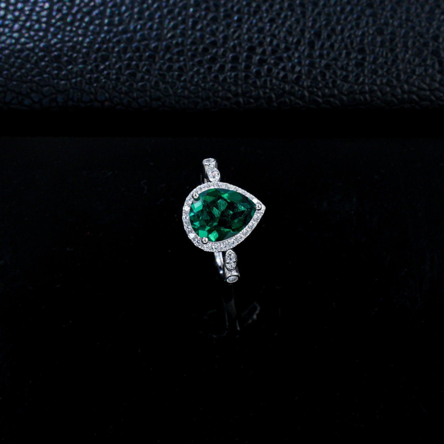 Teardrop Lab Emerald Ring 925 Silver Diamond Design, Premium Proposal Engagement - Photo 4