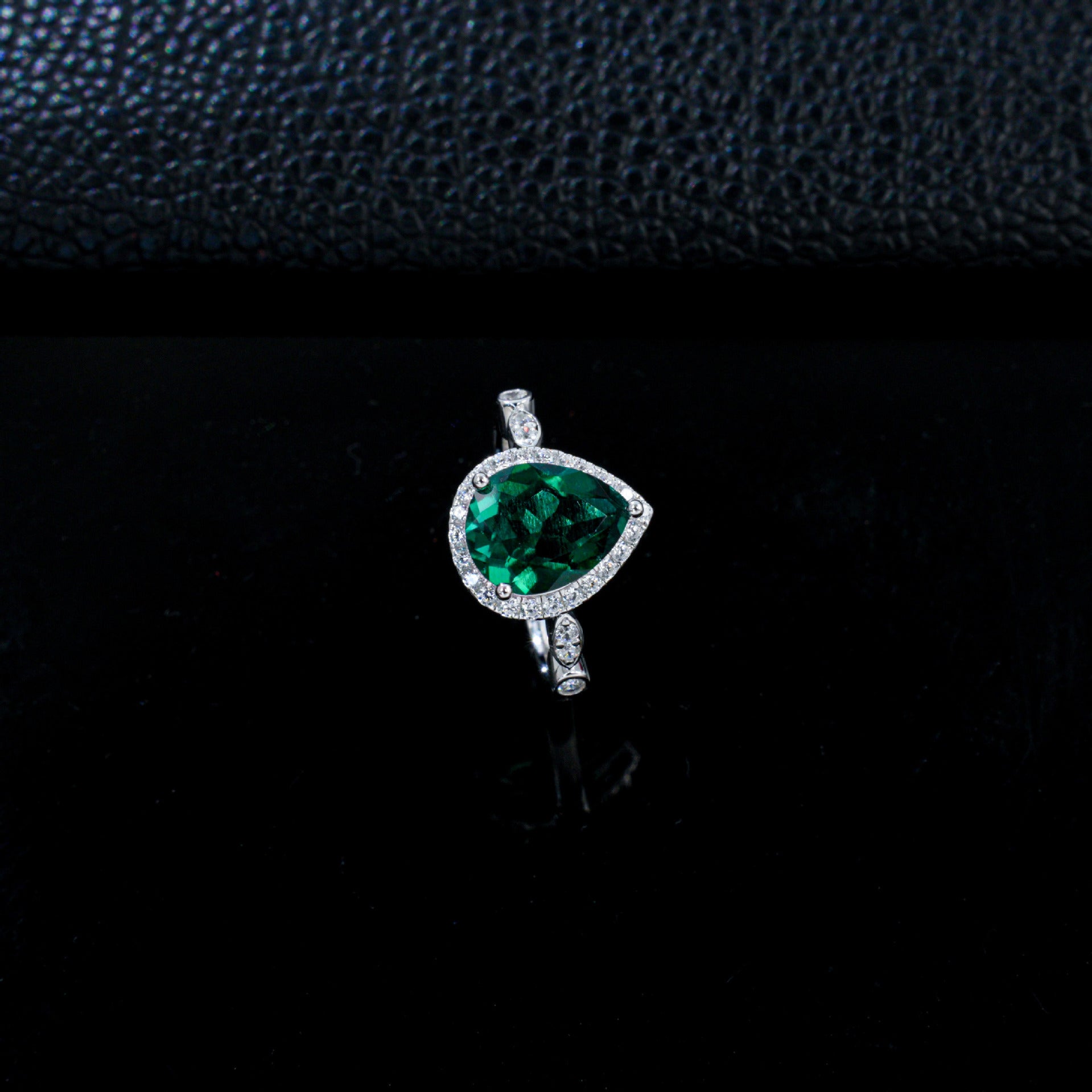 Teardrop Lab Emerald Ring 925 Silver Diamond Design, Premium Proposal Engagement - Photo 4