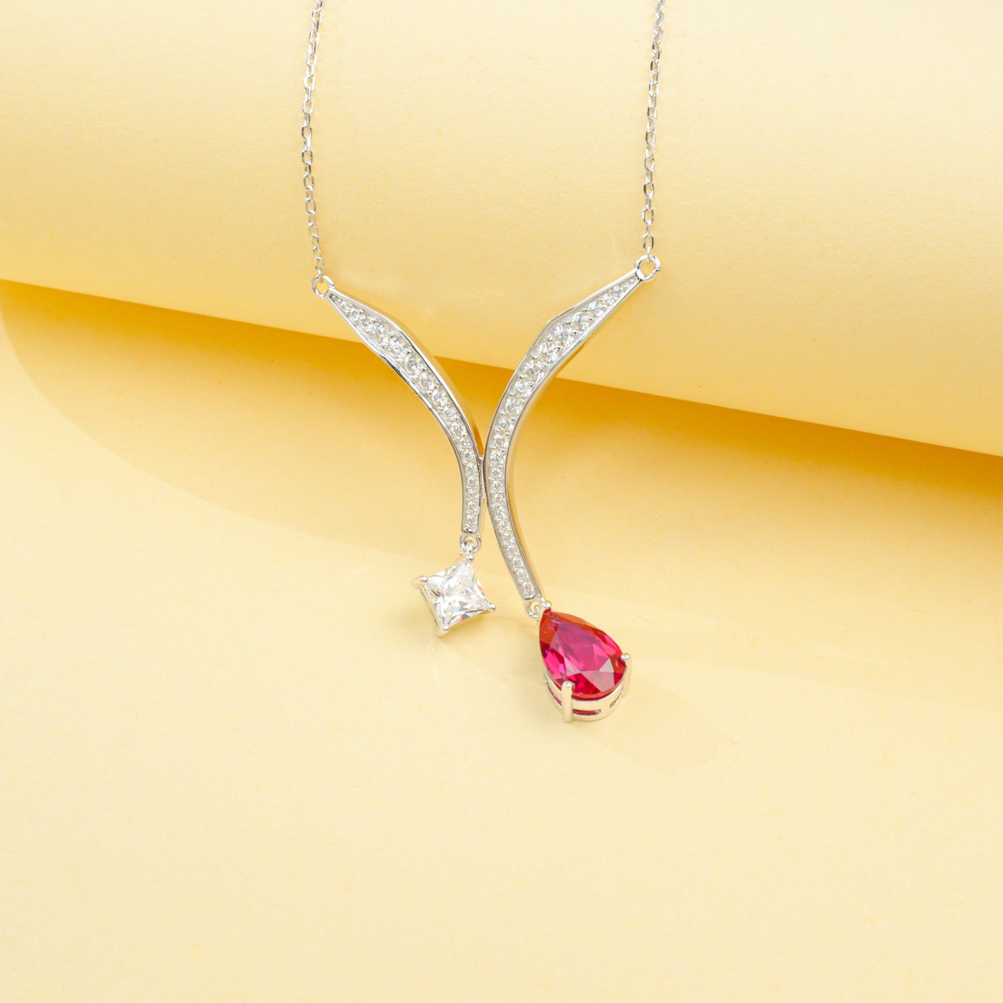 S925 Sterling Silver Lab Pigeon Blood Ruby Necklace, Luxurious for Women - Photo 3