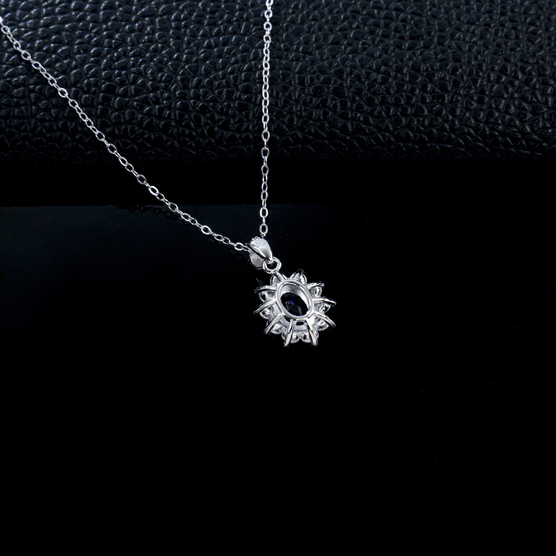 S925 Silver Oval Lab Sapphire Sunflower Diamond Pendant Necklace, Classic - Photo 4