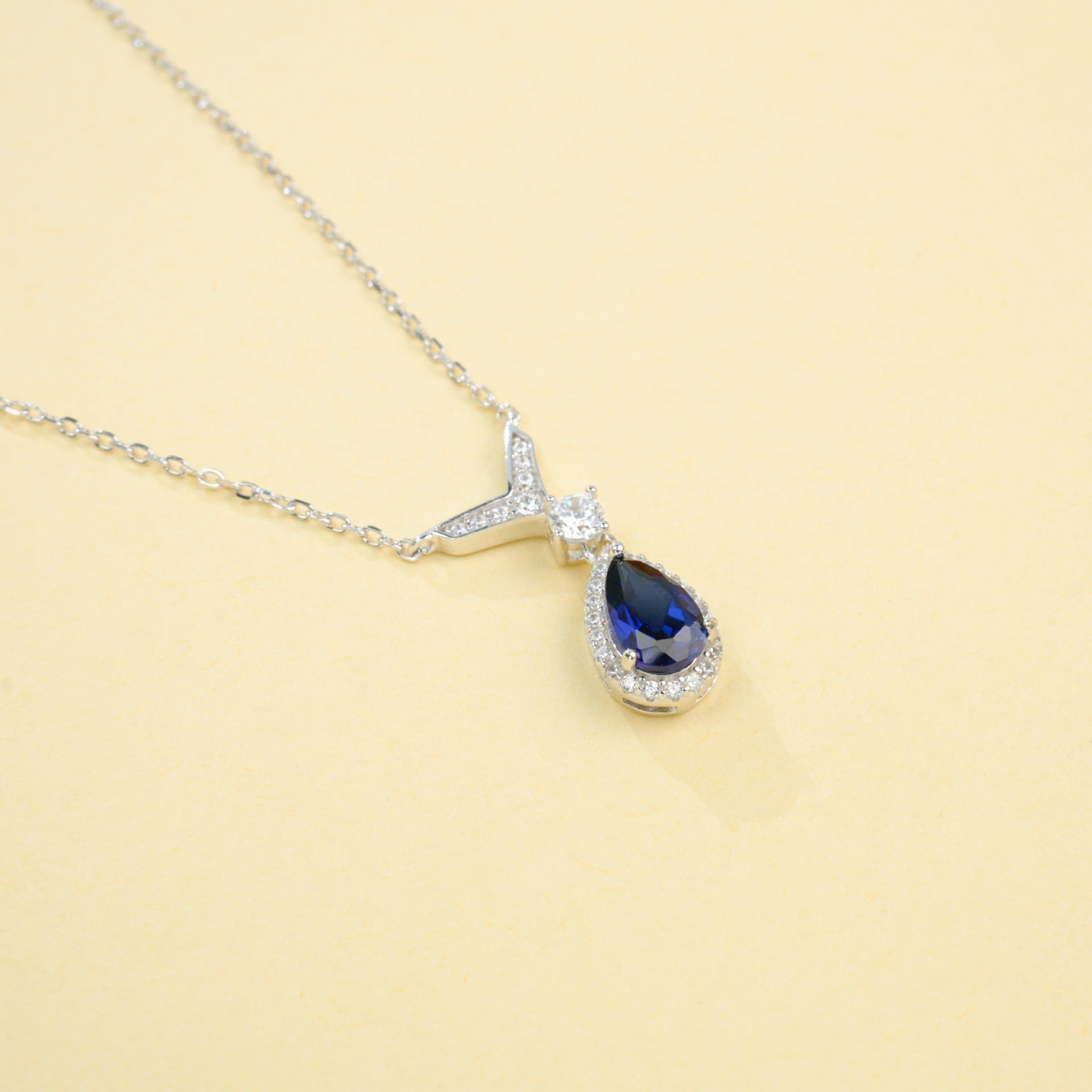 S925 Sterling Silver Lab Sapphire Teardrop Choker Necklace, Designer - Photo 2