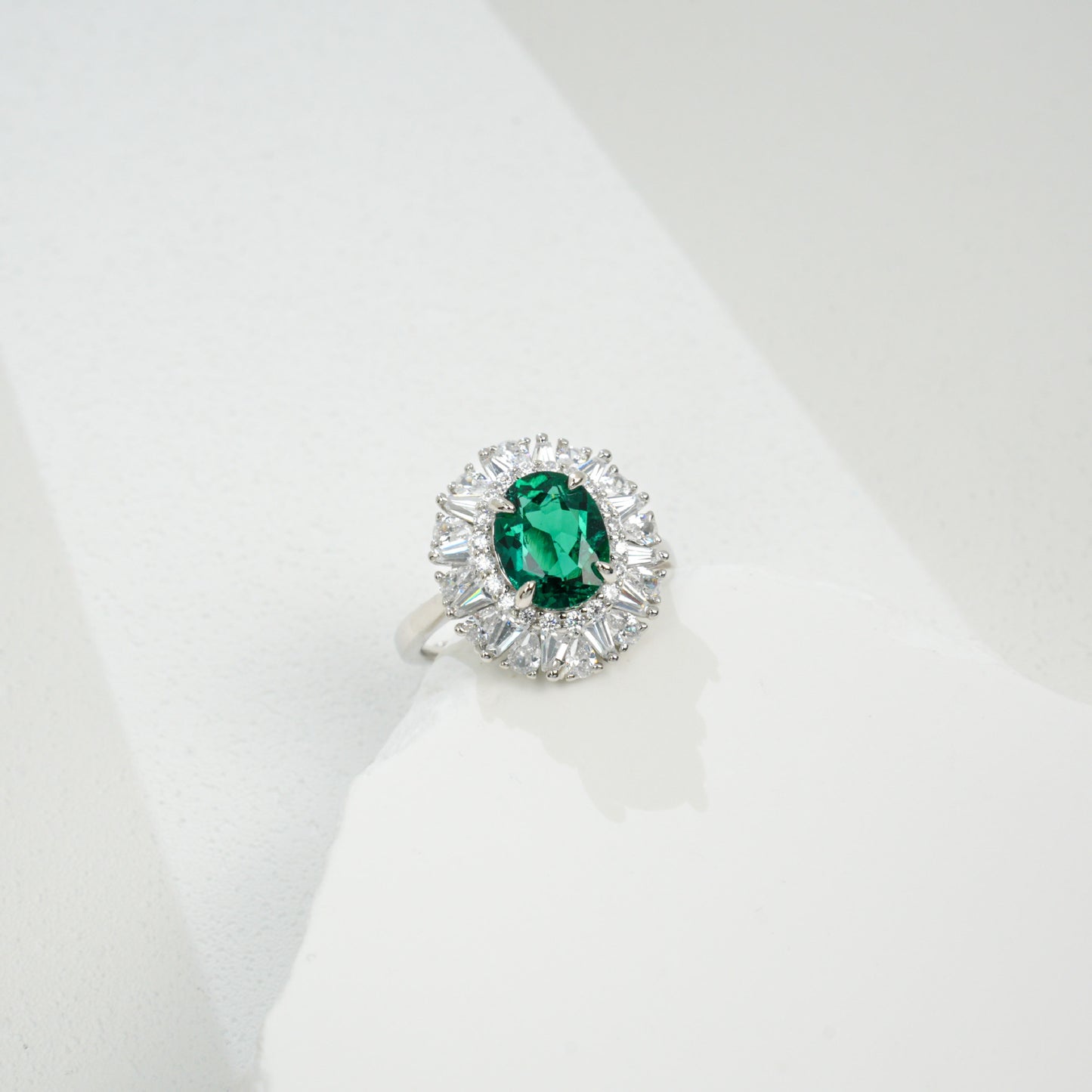 S925 Sterling Silver Lab Emerald Oval Halo Adjustable Open Ring, Vintage Versatile Gift - Photo 4