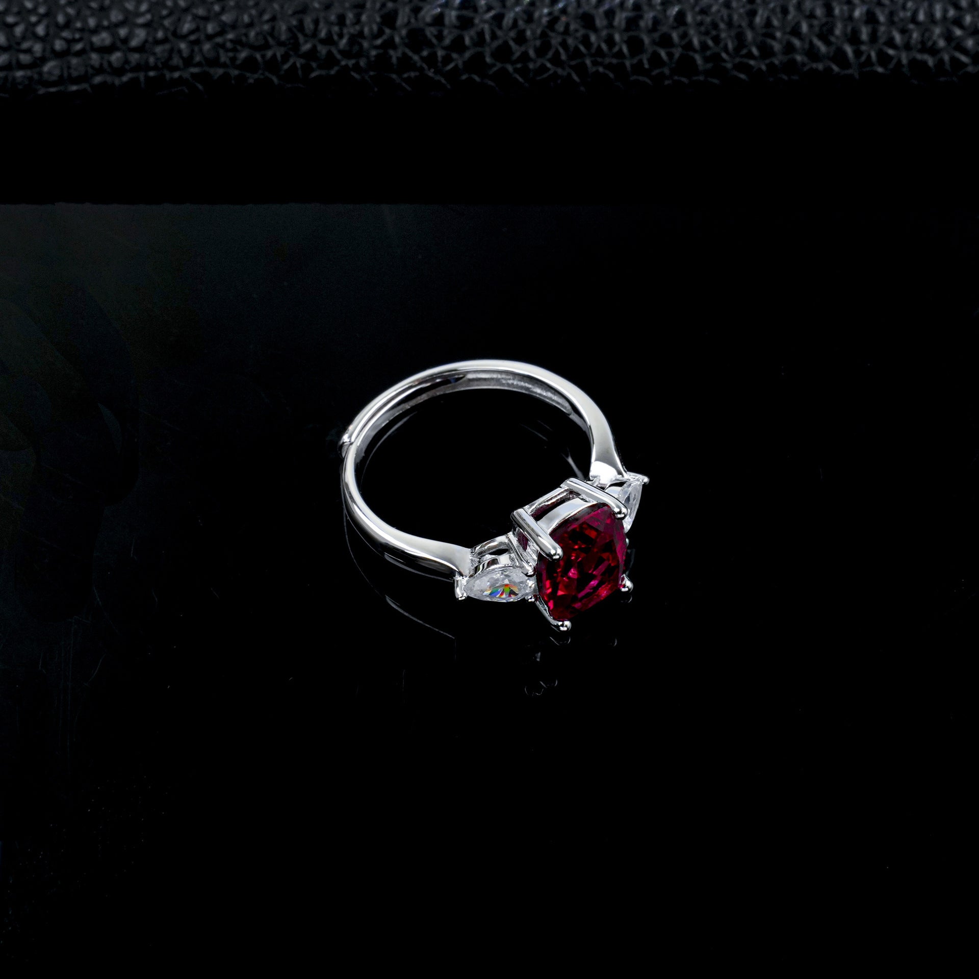 S925 Sterling Silver Lab Pigeon Blood Ruby Ring for Women, French Vintage Elegant - Photo 4
