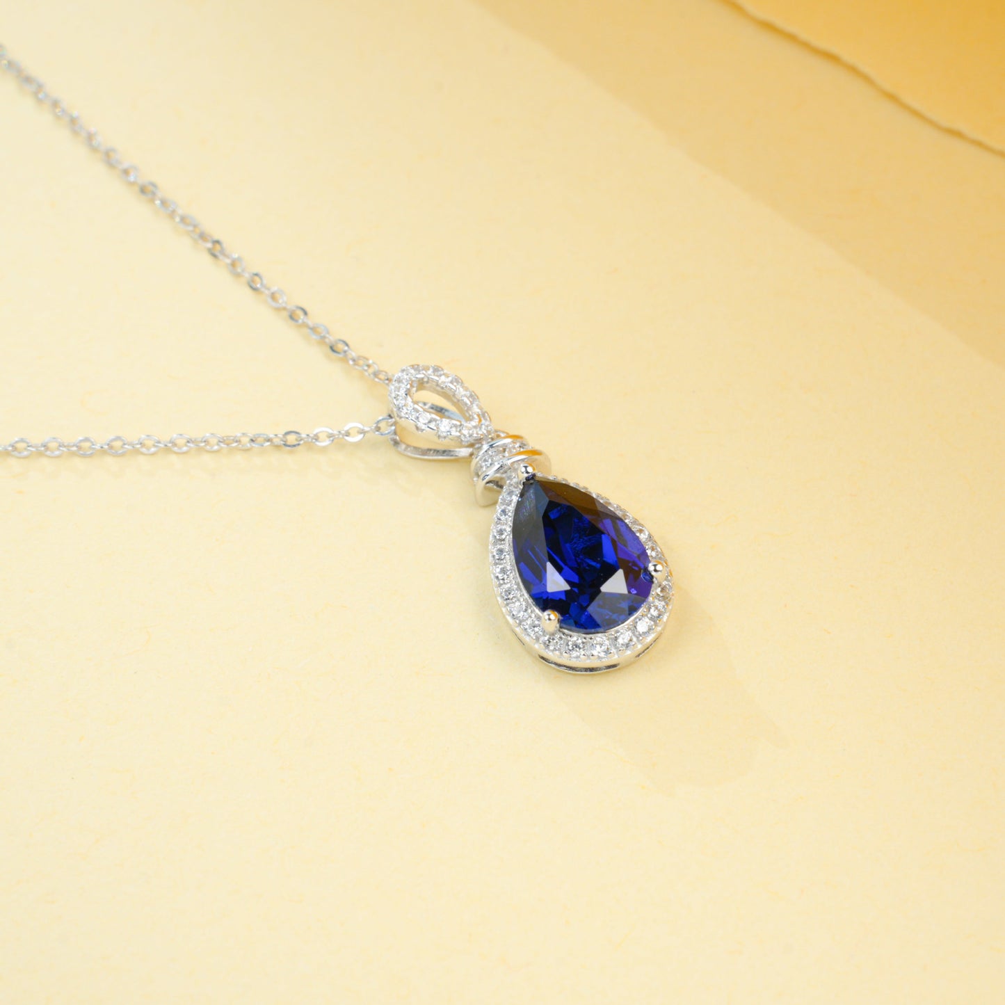 925 Sterling Silver Lab Sapphire Teardrop Pave Choker Necklace, Versatile for Women - Photo 2