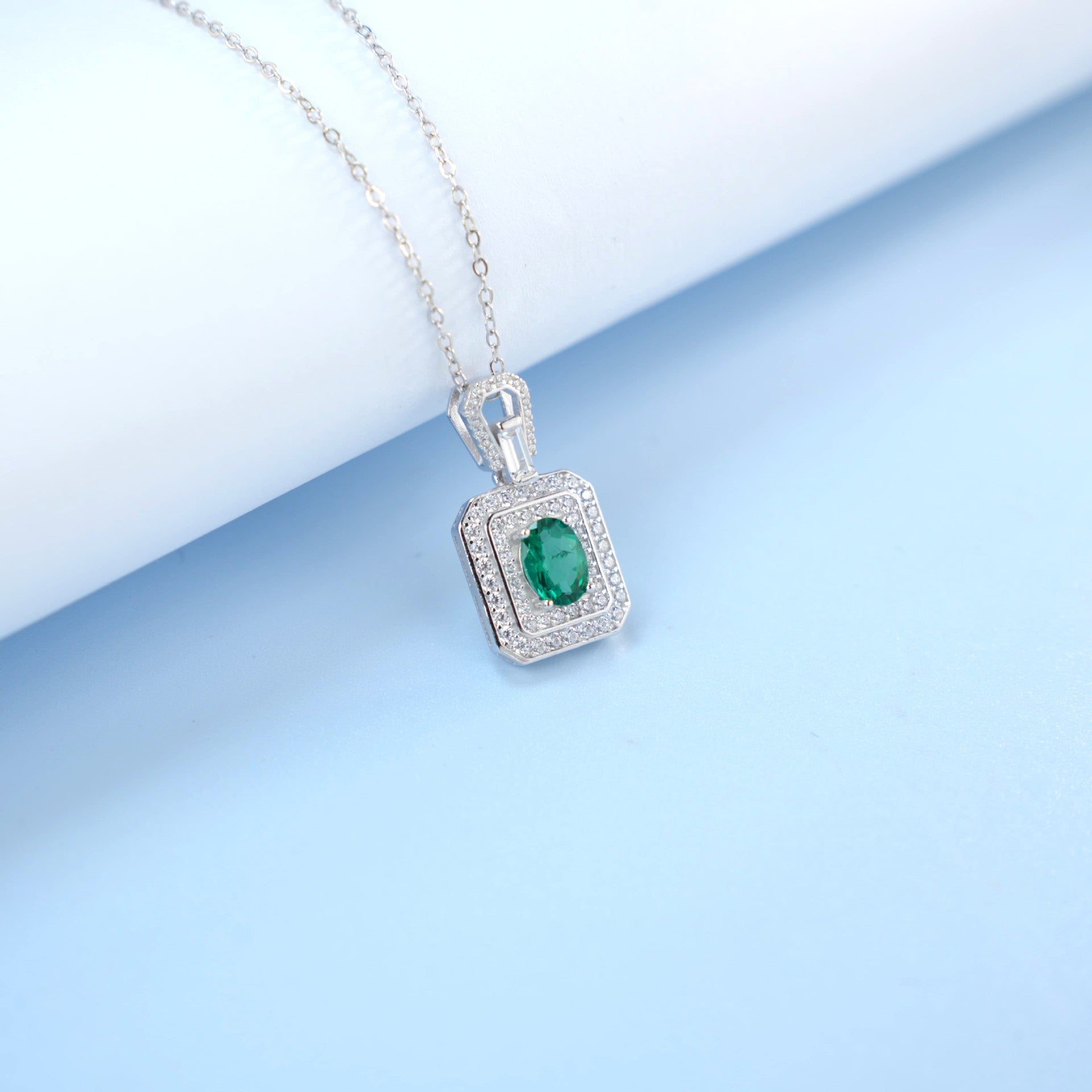 925 Sterling Silver Lab Emerald Necklace, Classic Fresh Vintage - Photo 3