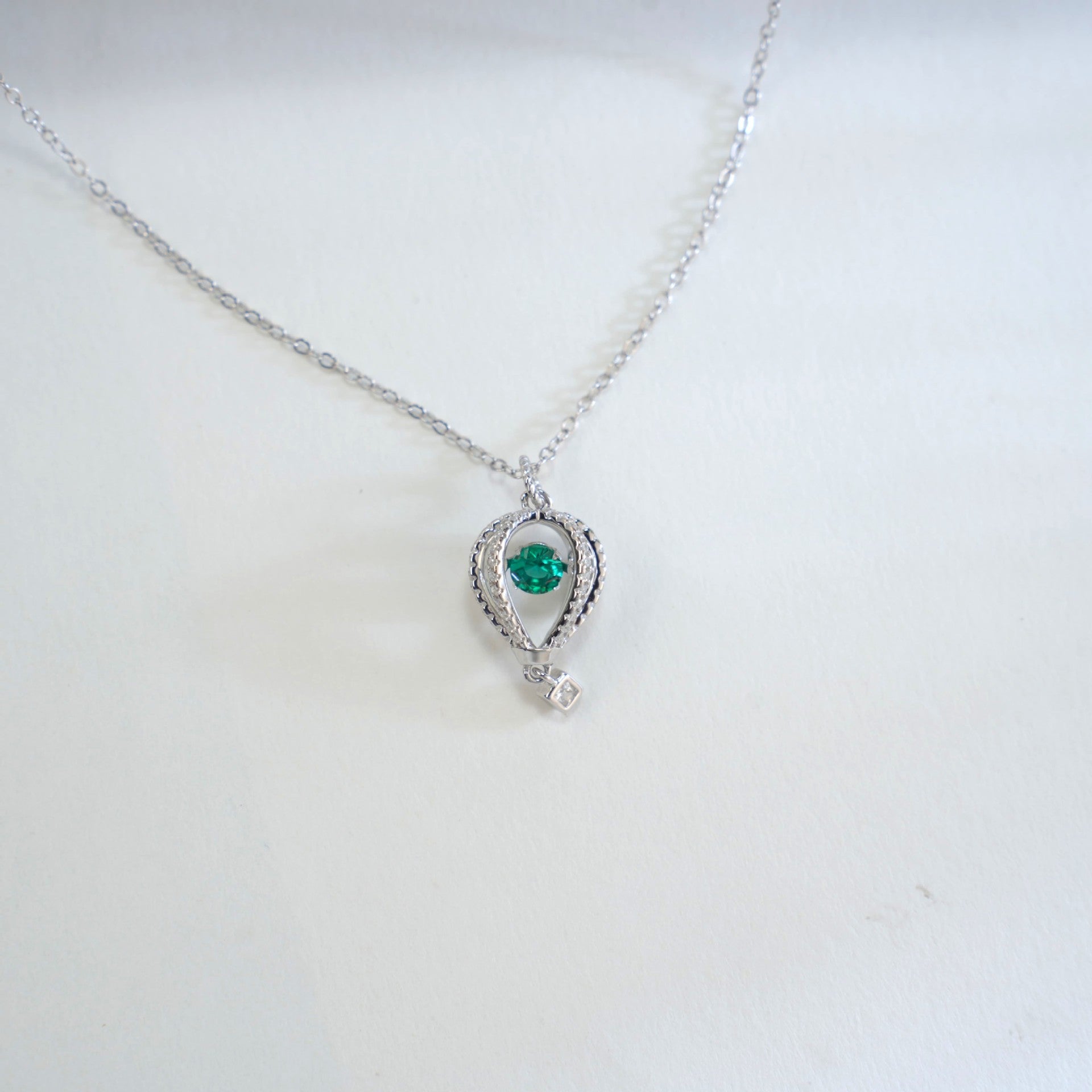 S925 Silver Lab Emerald Necklace, Creative Unique Premium - Photo 3