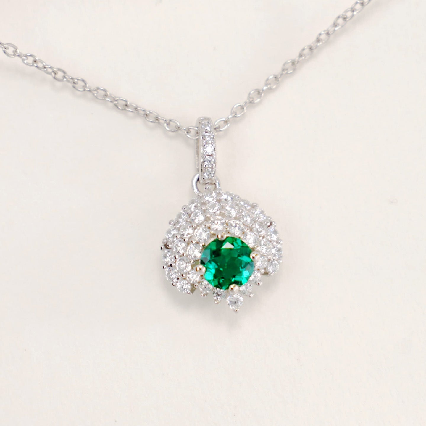 925 Sterling Silver 18K Gold-Plated Lab Emerald Pendant Necklace for Women, Elegant - Photo 2