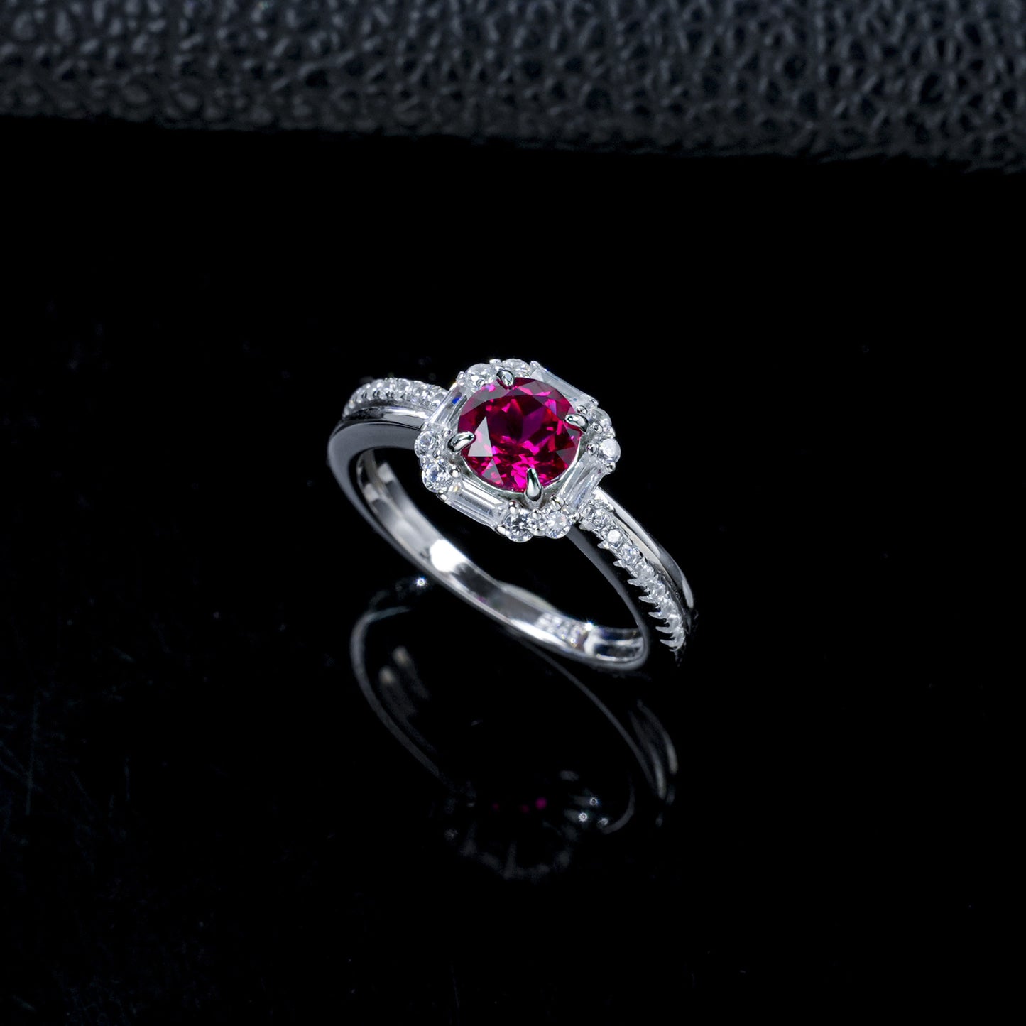 S925 Silver Round Lab Ruby Halo Ring, Vintage Engagement Anniversary - Photo 2