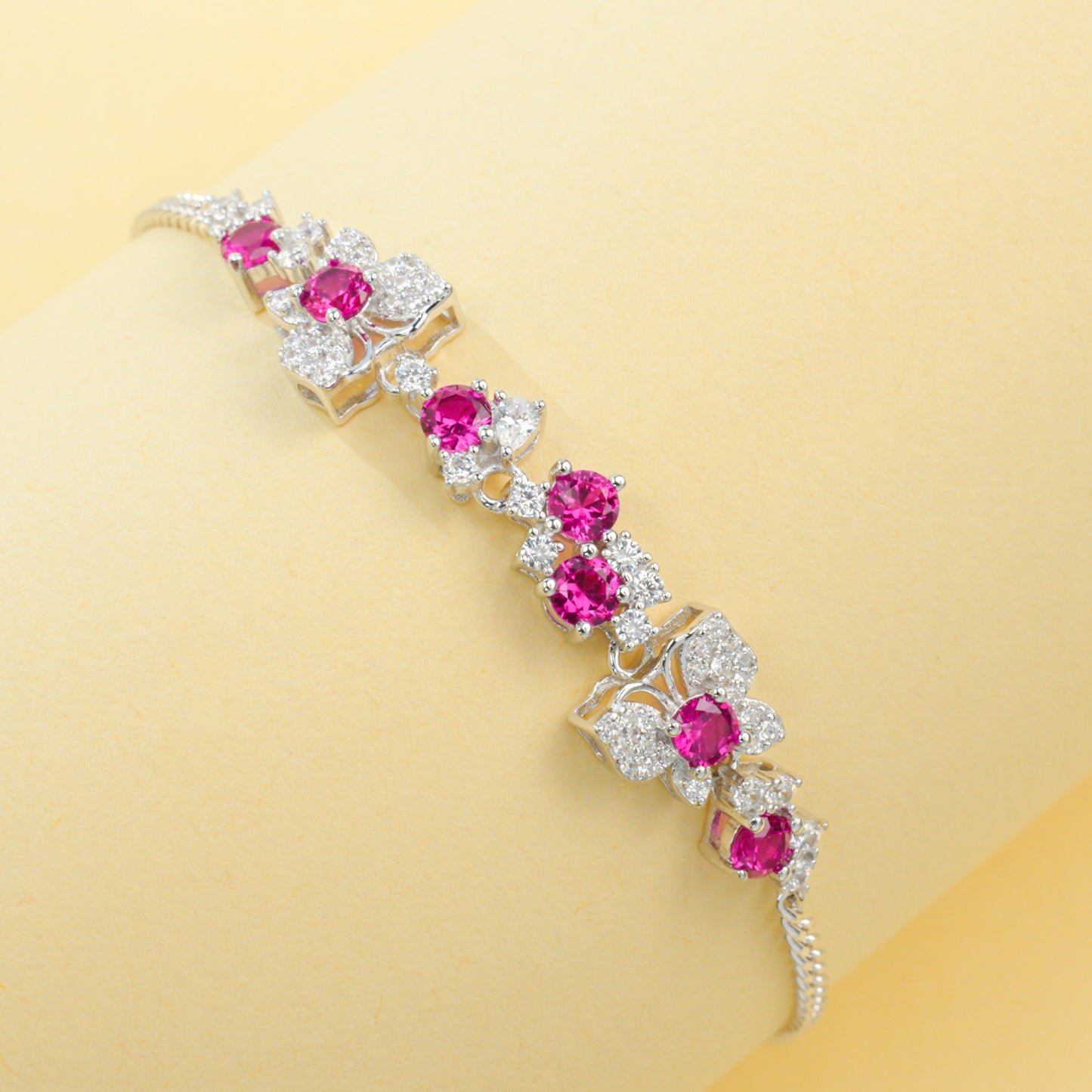 S925 Silver Round Ruby Diamond Flower Bracelet, Gentle Elegant Direct - Photo 2