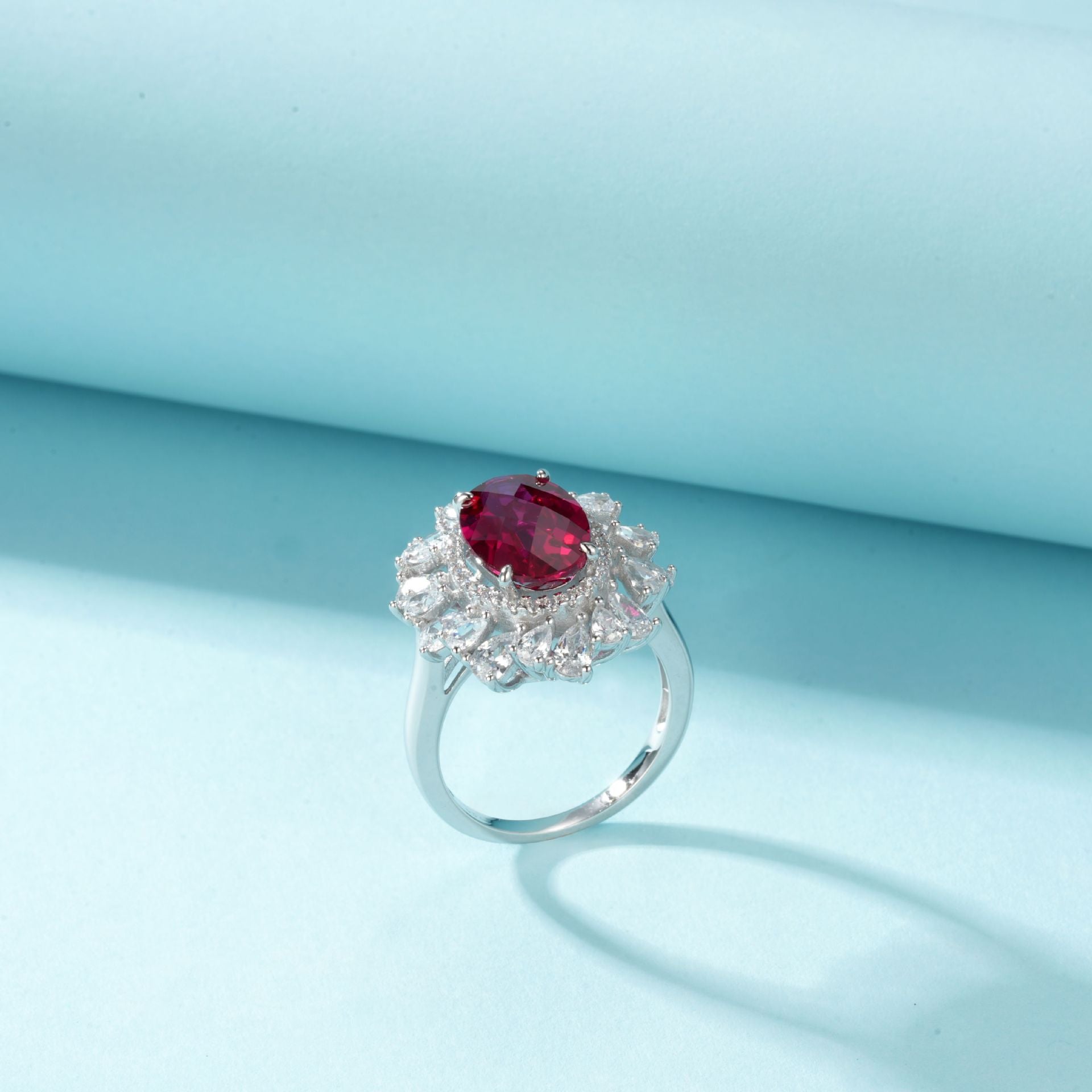 S925 Silver Lab Ruby Oval Ring, Bold Design - Photo 3
