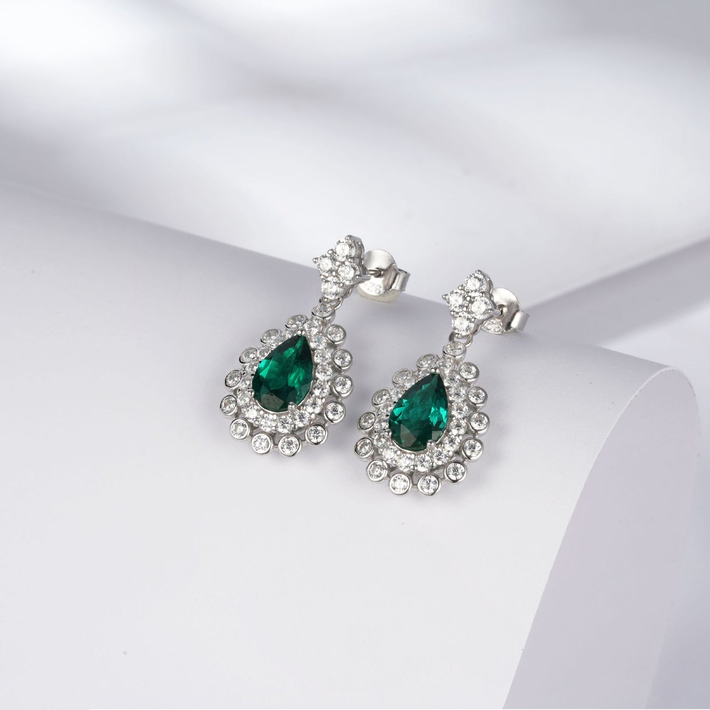 S925 Sterling Silver Lab Emerald Earrings, Simple Versatile Teardrop - Photo 3
